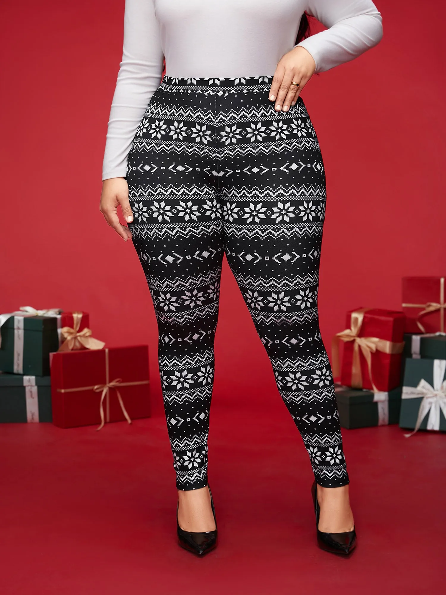 Snowflakes Printed High-Waist Stretchy Leggings sold by Bloomchic product image thumbnail 5