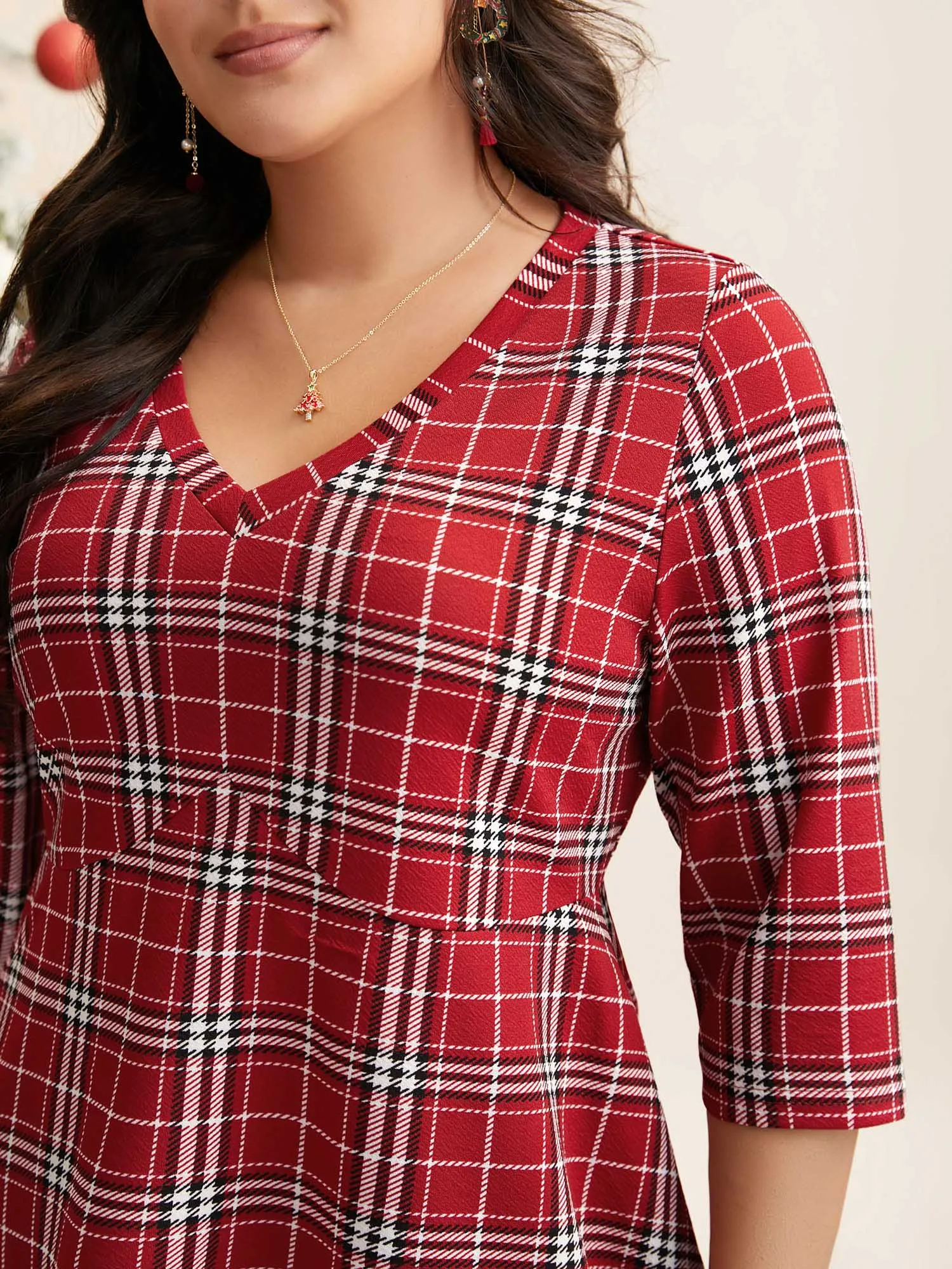 Plaid Quarter-Sleeve Elastic Waist Tee sold by Bloomchic product image thumbnail 2