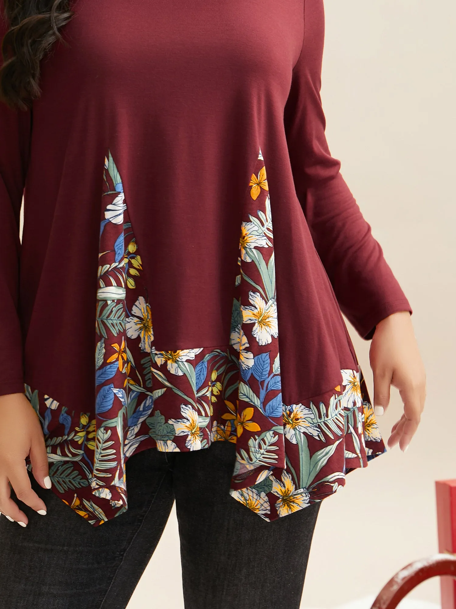 Holiday Printed Asymmetrical Hem Jersey Top sold by Bloomchic product image thumbnail 5