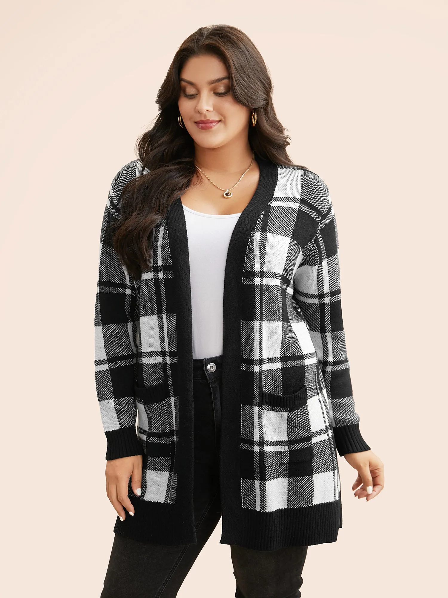 Kimono Collar Plaid Slit Hem Cardigan sold by Bloomchic product image thumbnail 4