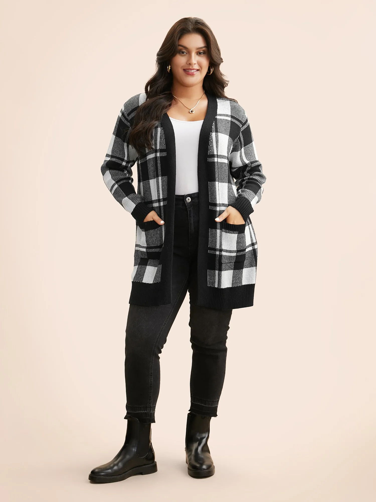 Kimono Collar Plaid Slit Hem Cardigan sold by Bloomchic product image thumbnail 3