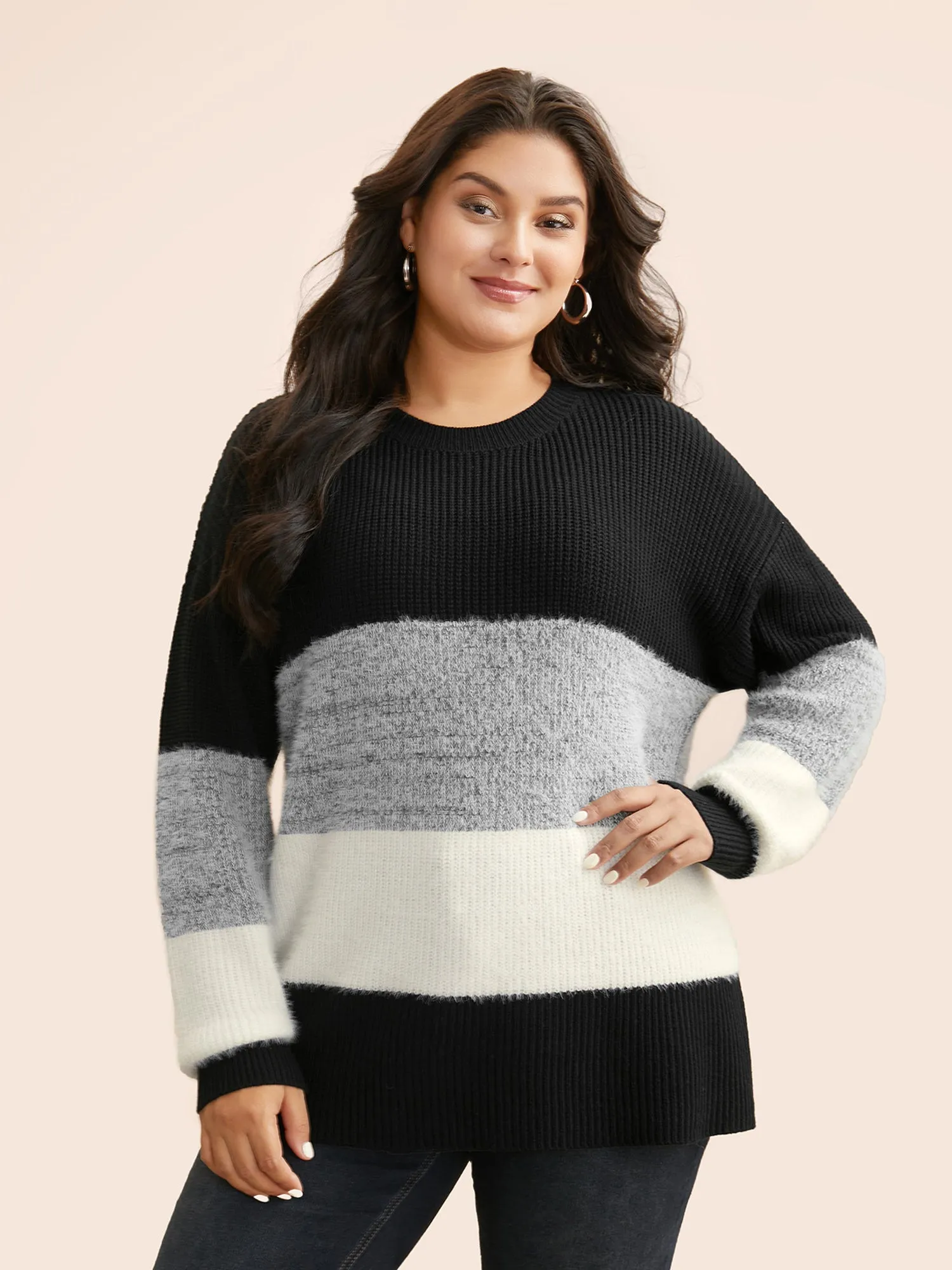 Round Neck Colorblock Contrast Pullover sold by Bloomchic