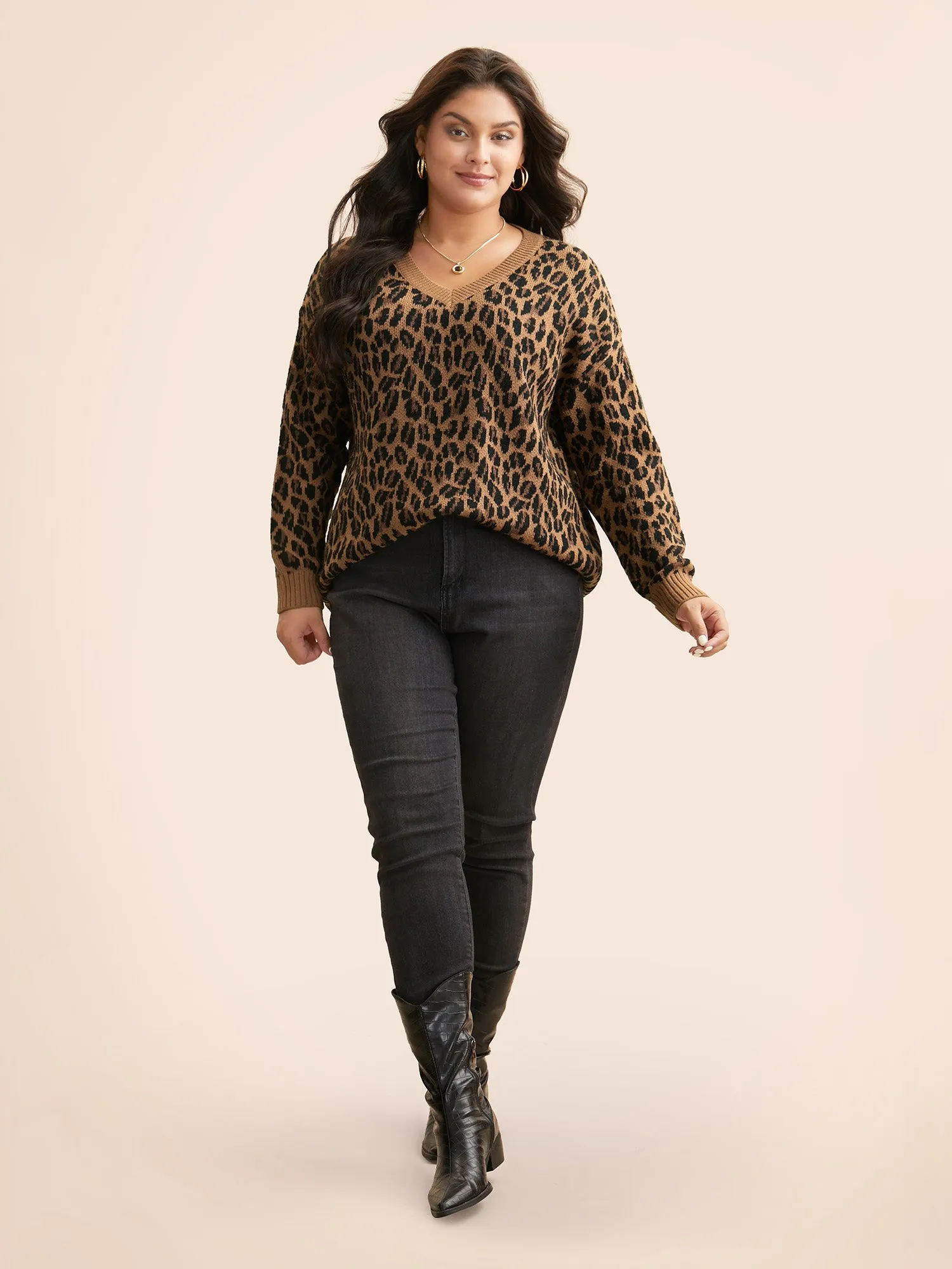 V Neck Leopard Print Jacquard Pullover sold by Bloomchic product image thumbnail 3