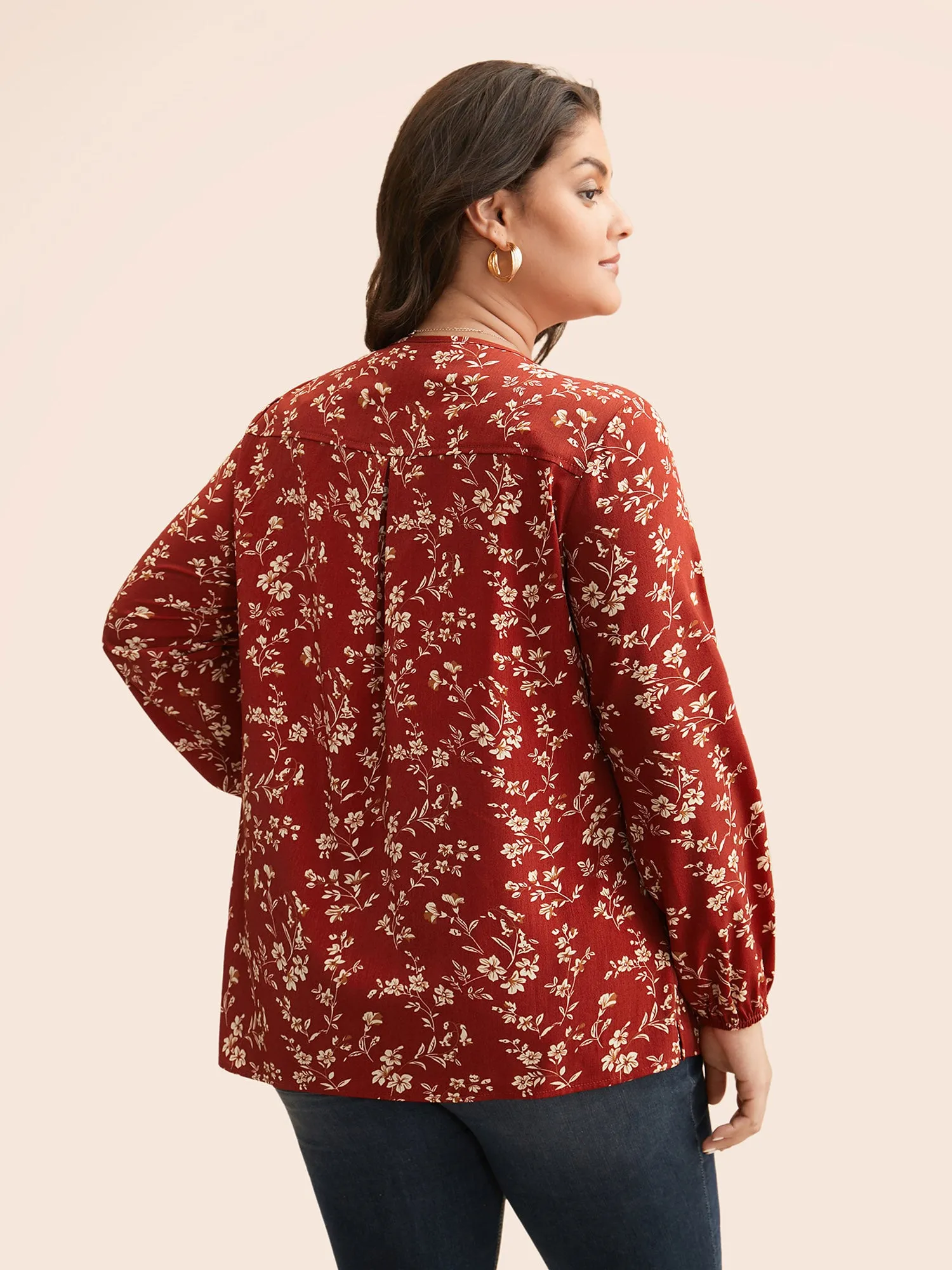 Ditsy Floral Split Hem Gathered Blouse sold by Bloomchic product image thumbnail 5