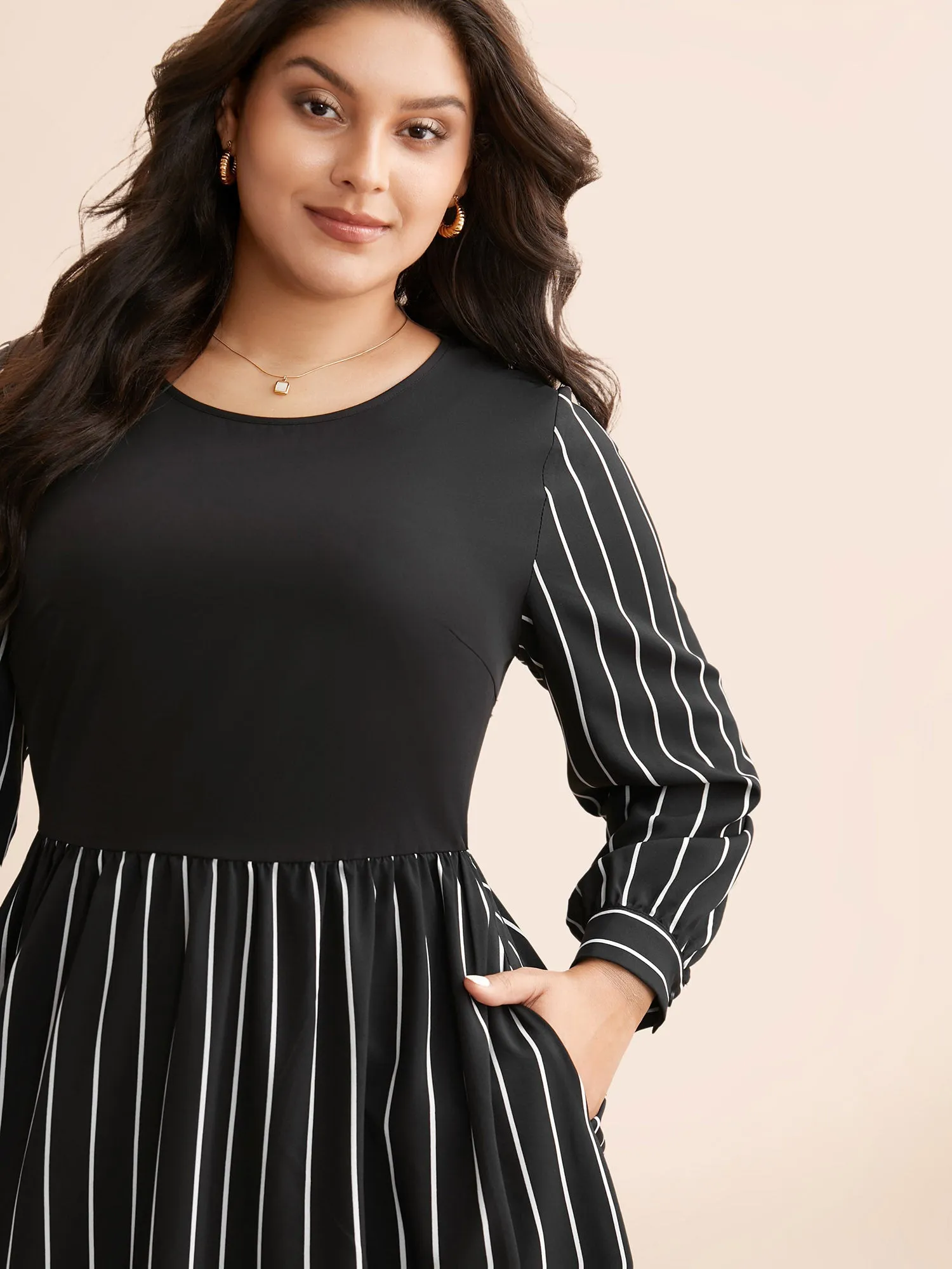 Round Neck Striped Patchwork Midi Dress sold by Bloomchic product image thumbnail 2