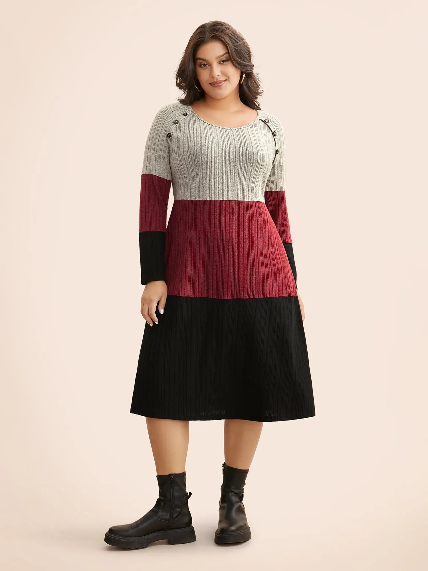 Contrast Patchwork Button Detail Raglan Sleeve Dress sold by Bloomchic product image thumbnail 3