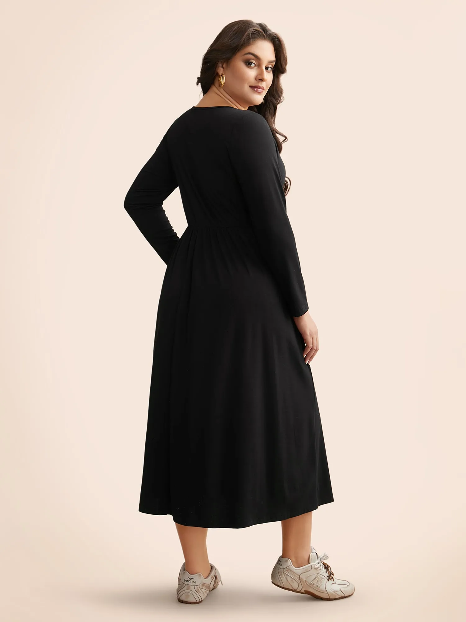 Supersoft Essentials Elastic Waist Midi Dress sold by Bloomchic product image thumbnail 4