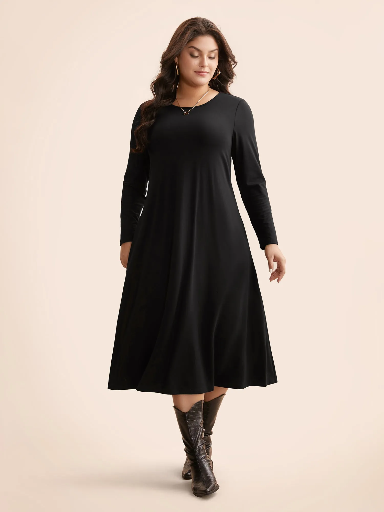 Crew Neck High Stretchy Knit Dress sold by Bloomchic product image thumbnail 3