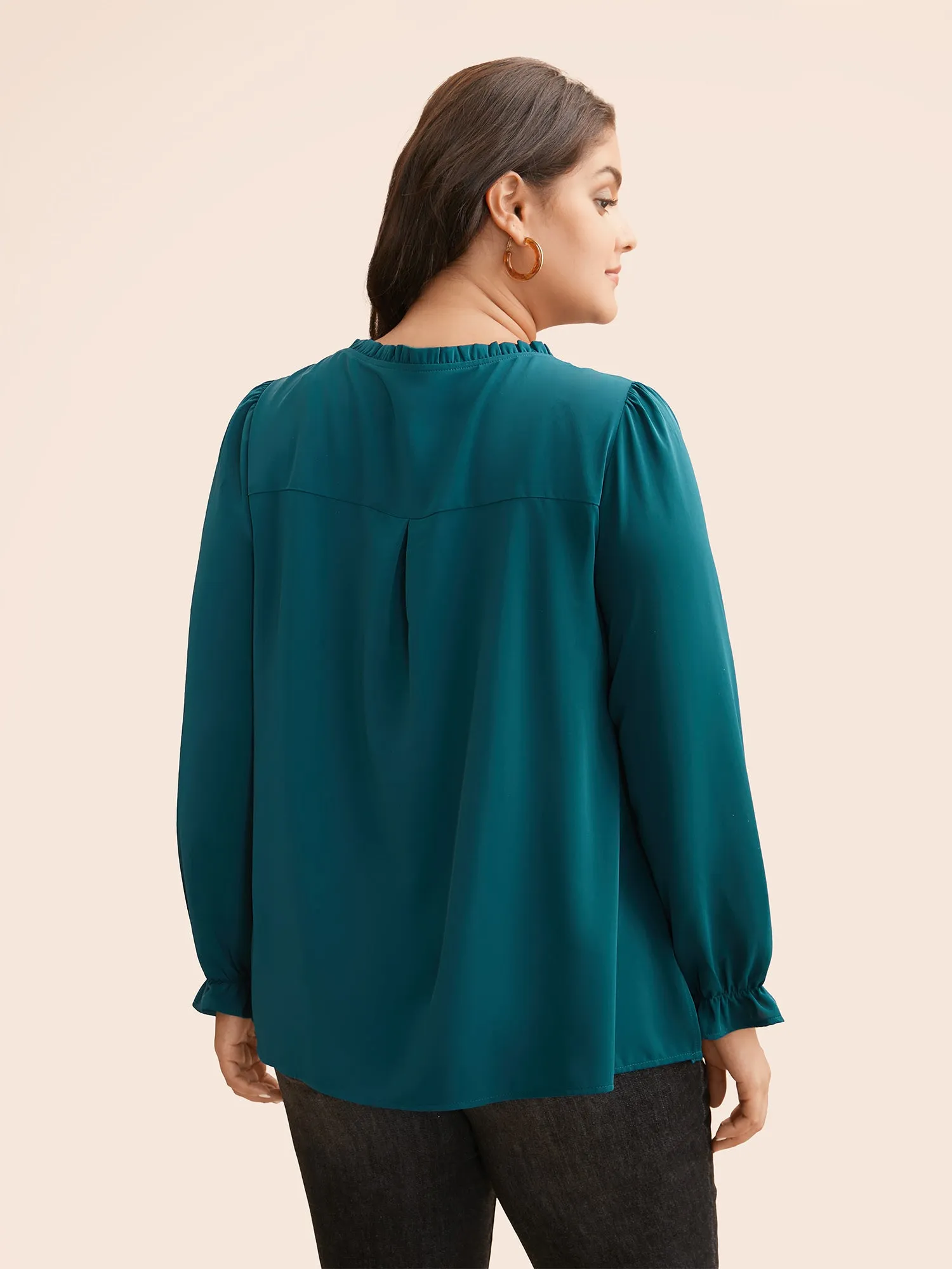 Plain Pleated Lantern Sleeve Slit Hem Blouse sold by Bloomchic product image thumbnail 4