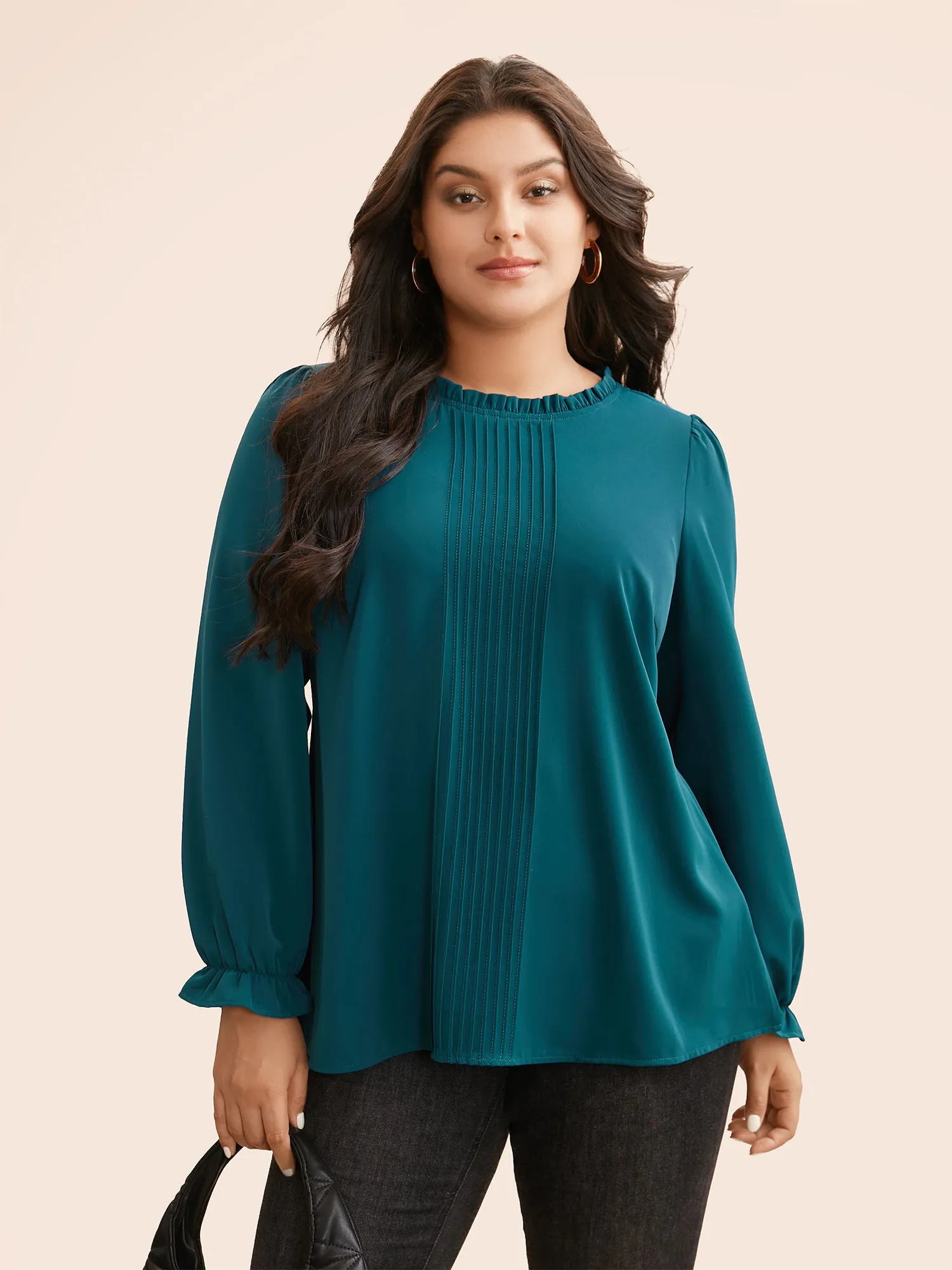 Plain Pleated Lantern Sleeve Slit Hem Blouse sold by Bloomchic