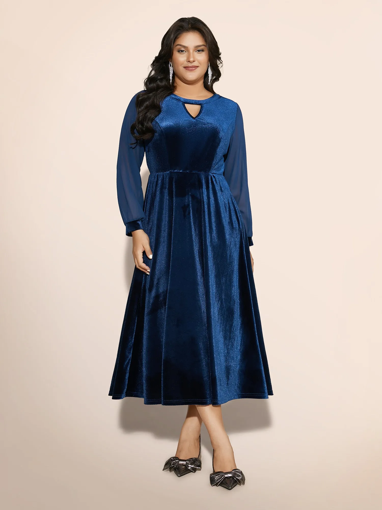 Velvet Patchwork Chiffon Keyhole Midi Dress sold by Bloomchic product image thumbnail 4