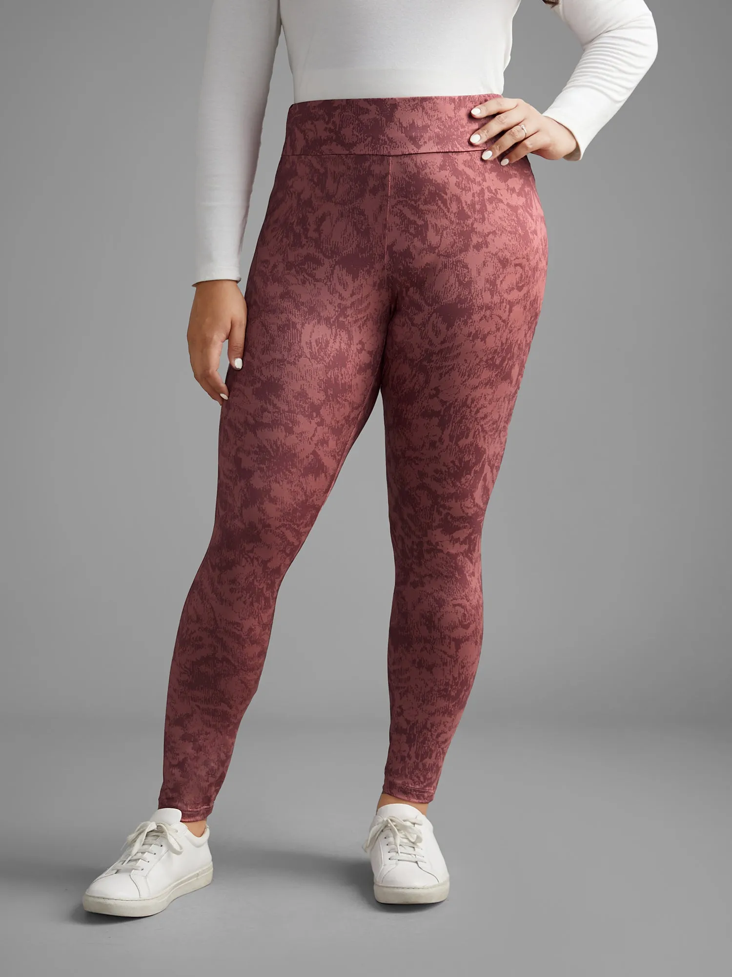 Textured Mid Rise Skinny Leggings sold by Bloomchic product image thumbnail 4