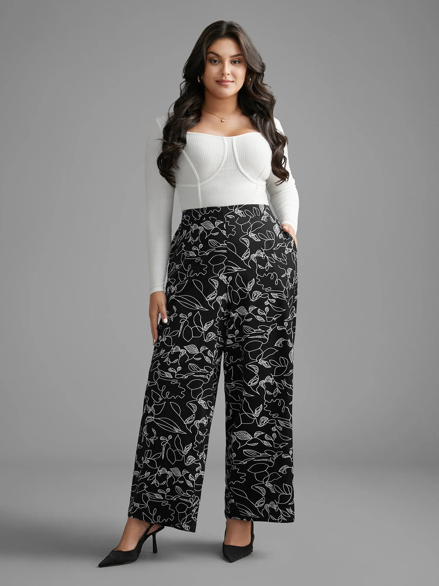 Graffiti Print Elastic Waist Wide Leg Pants sold by Bloomchic product image thumbnail 2