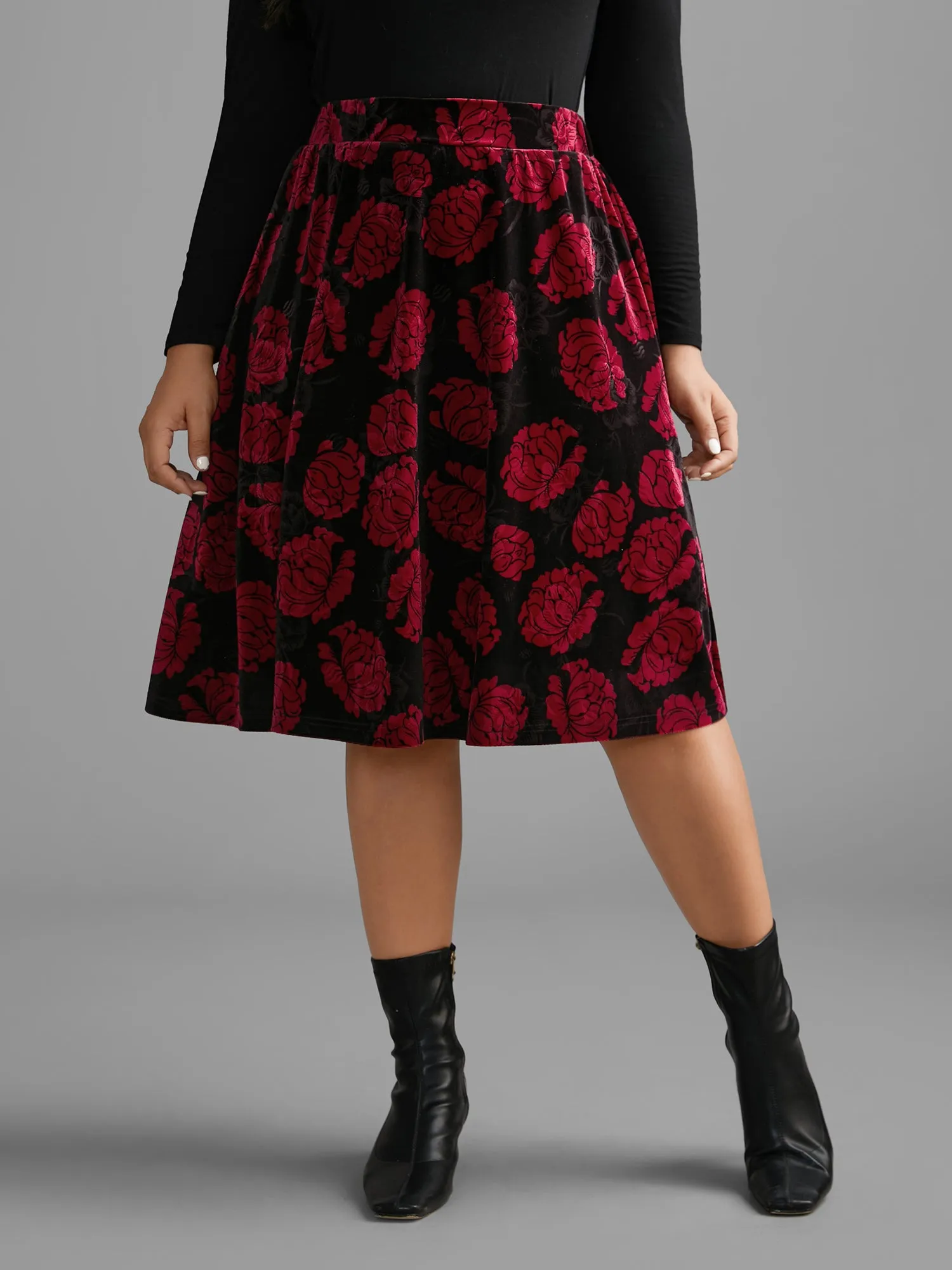 Velvet Floral Elastic Waist Skirt sold by Bloomchic