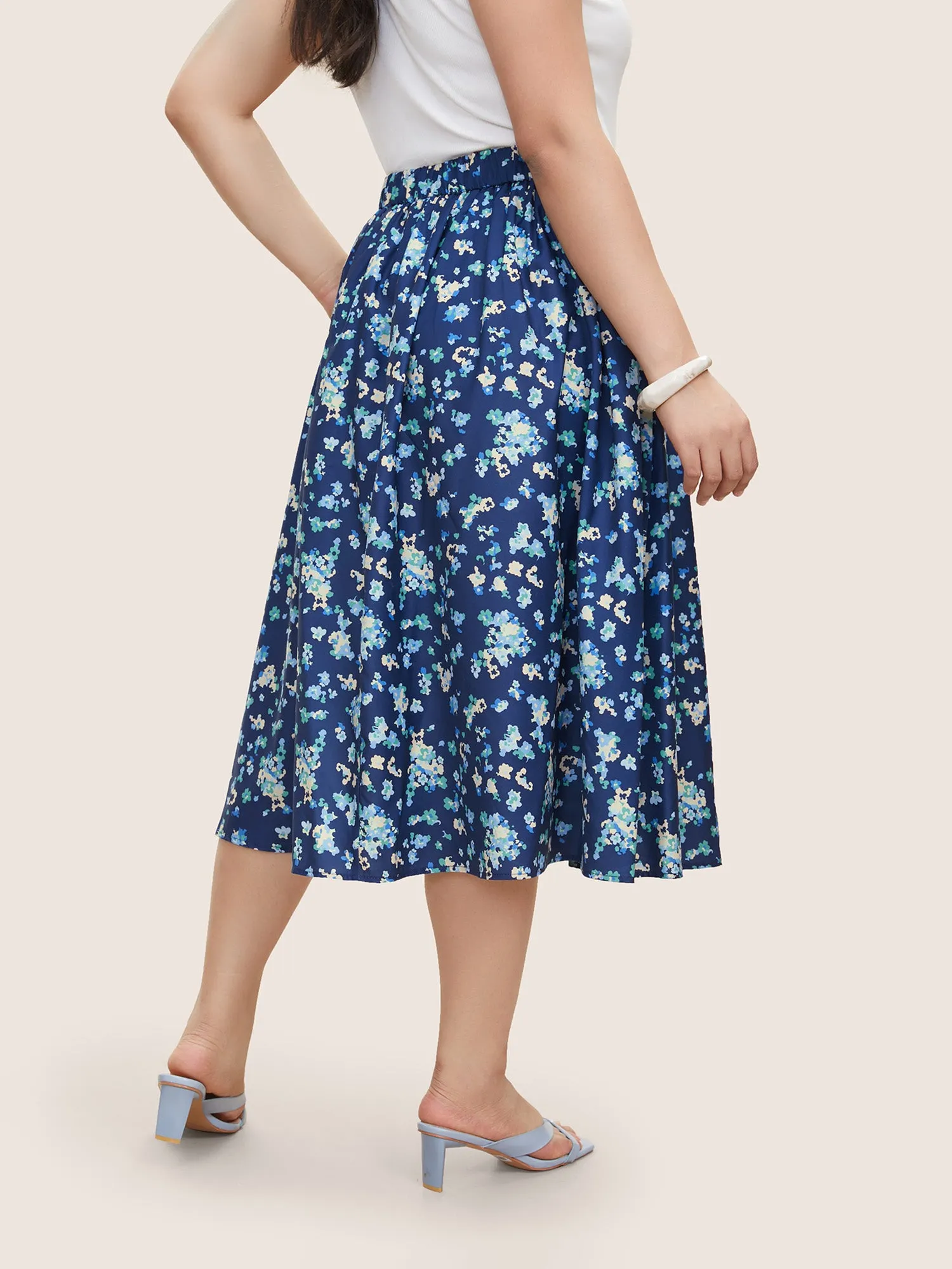 Ditsy Floral Print Elastic Waist Pocket Midi Skirt sold by Bloomchic product image thumbnail 3