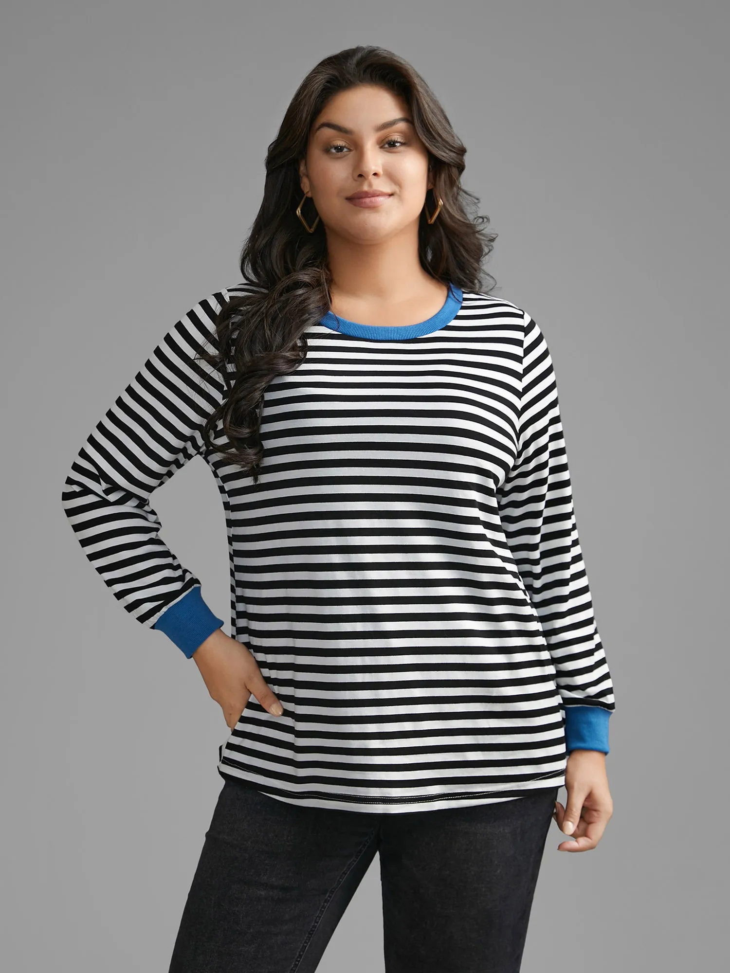 Crew Neck Striped Contrast T-shirt sold by Bloomchic