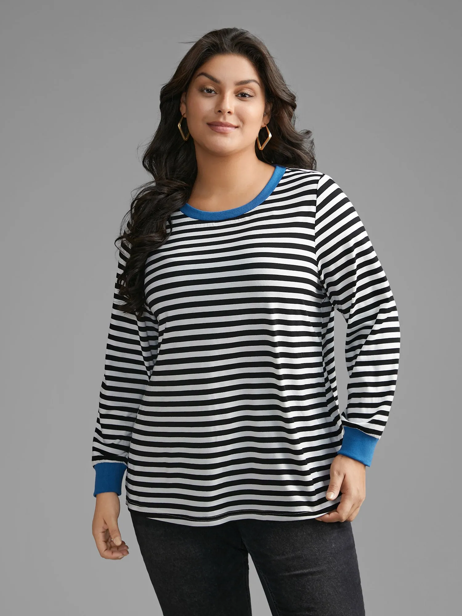 Crew Neck Striped Contrast T-shirt sold by Bloomchic product image thumbnail 4