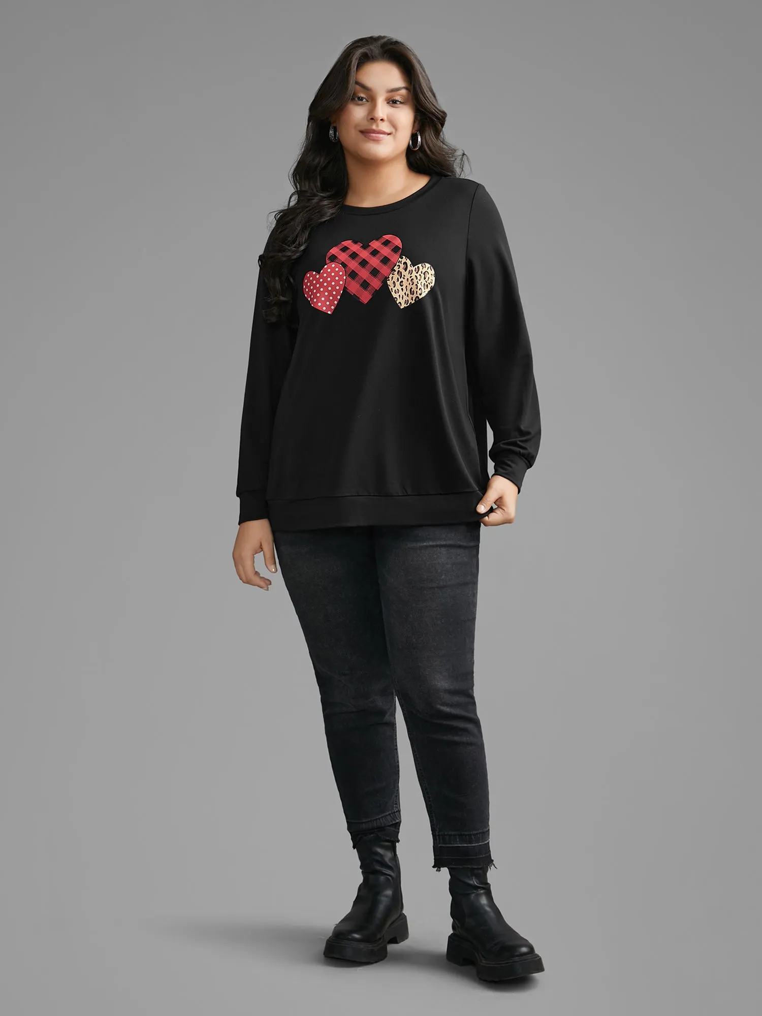 Crew Neck Heart Print Sweatshirt sold by Bloomchic product image thumbnail 3