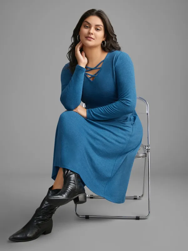 Plain Crisscross Pocket Knit Dress sold by Bloomchic