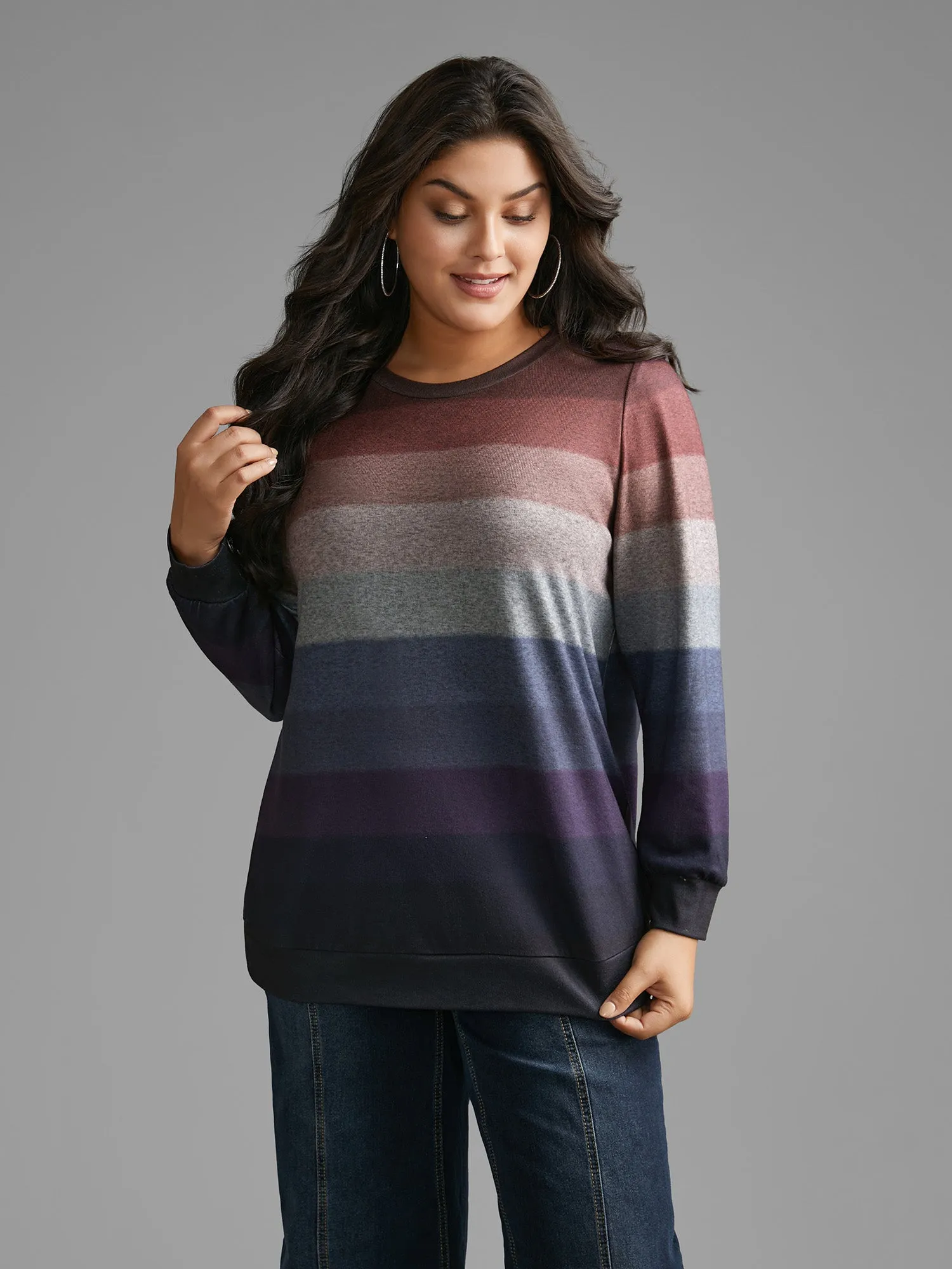 Ombre Contrast Round Neck Sweatshirt sold by Bloomchic product image thumbnail 3