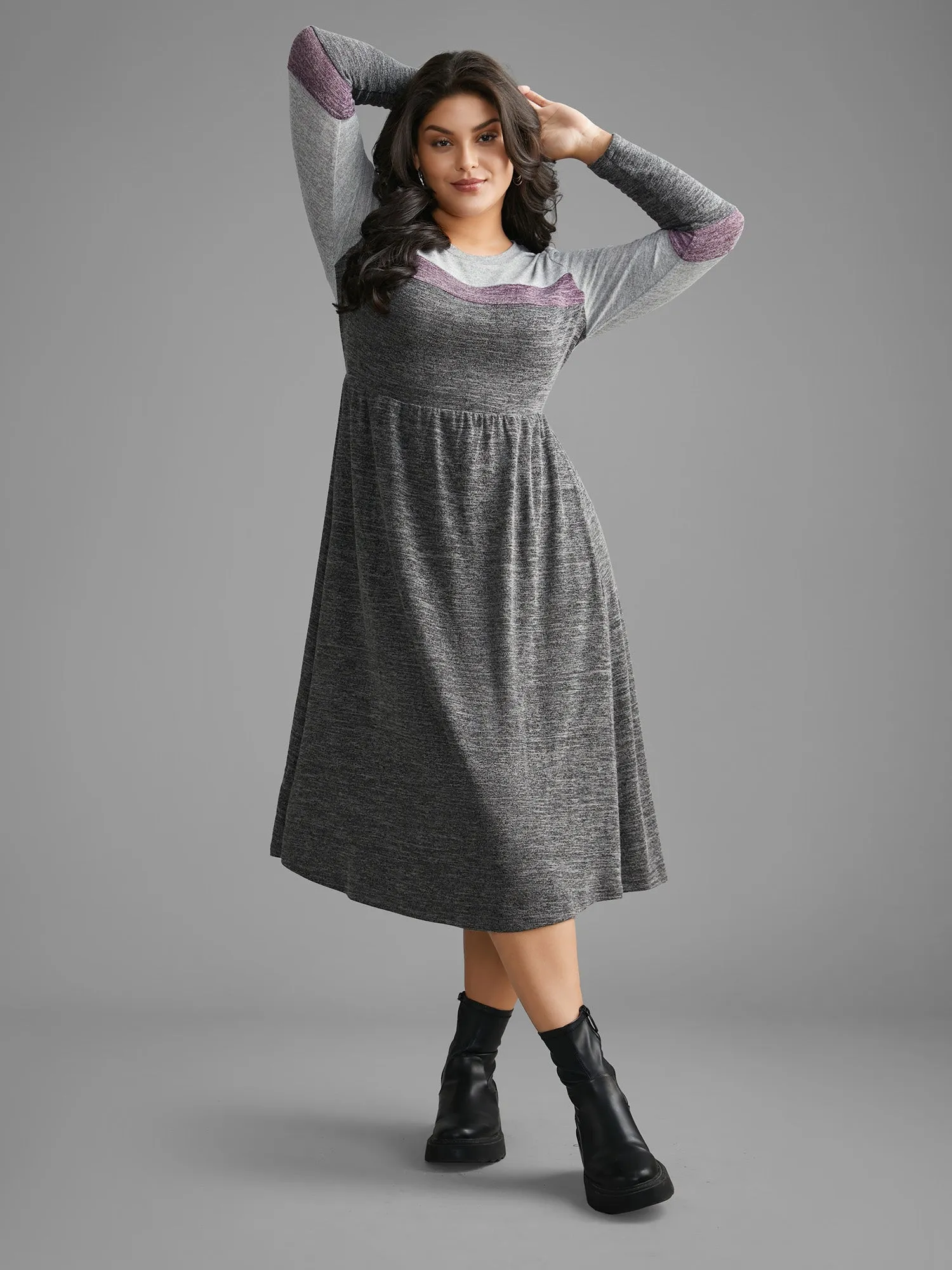 Contrast Patchwork Elastic Waist Knit Dress sold by Bloomchic product image thumbnail 3