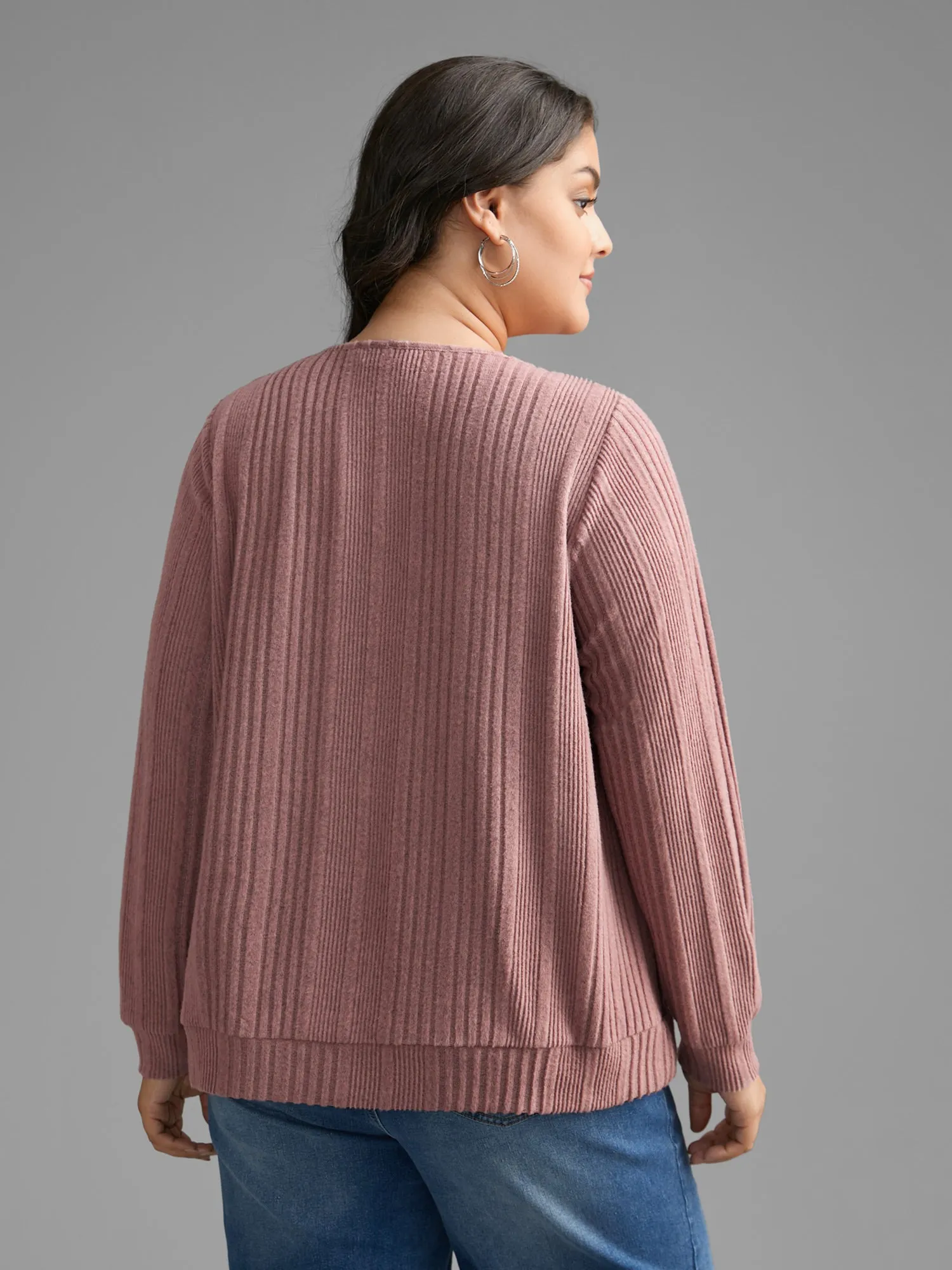 Textured Keyhole Metal Detail Pleated Sweatshirt sold by Bloomchic product image thumbnail 4