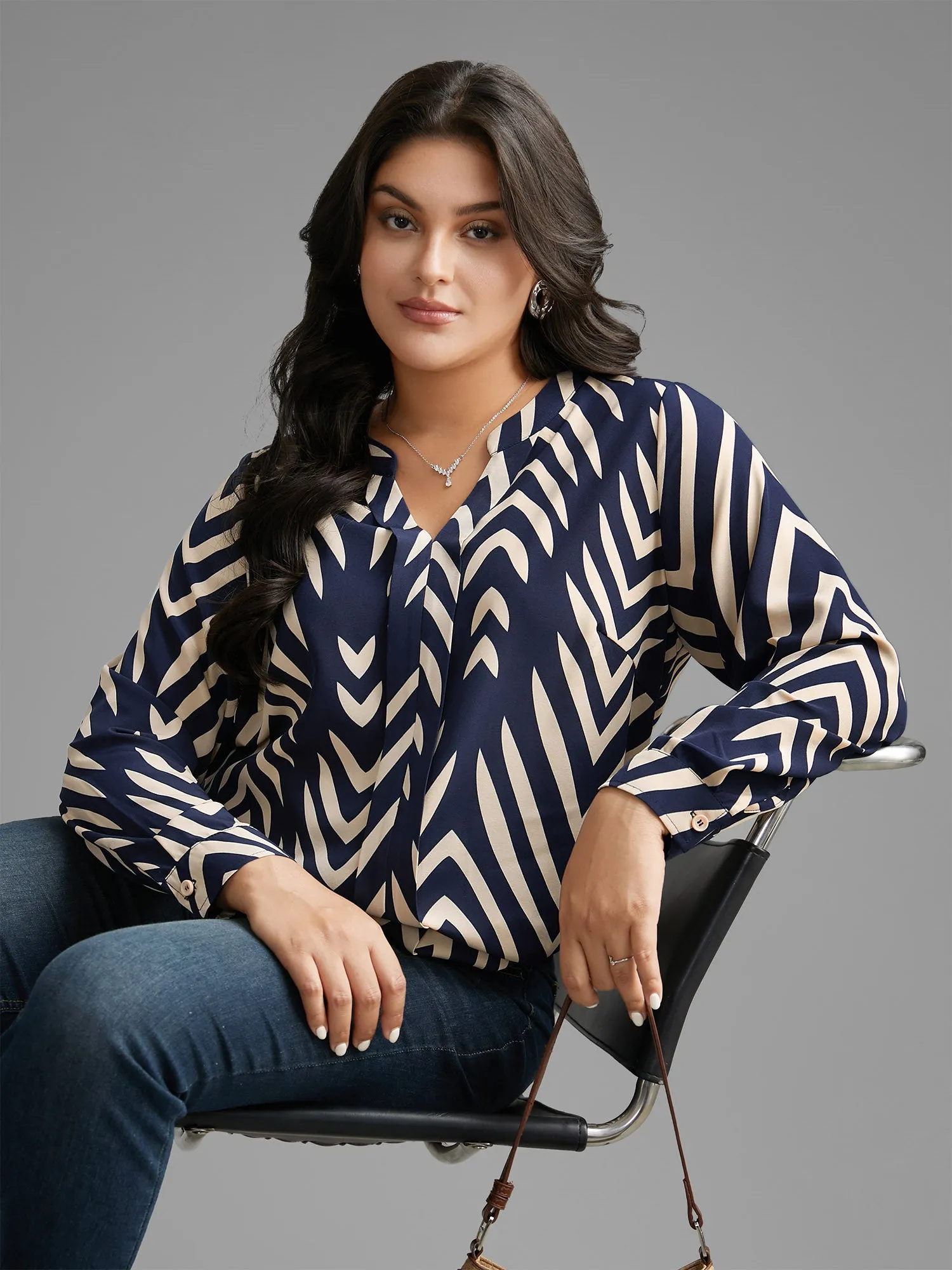 Geometric Notched Pleated Slit Hem Blouse sold by Bloomchic product image thumbnail 4