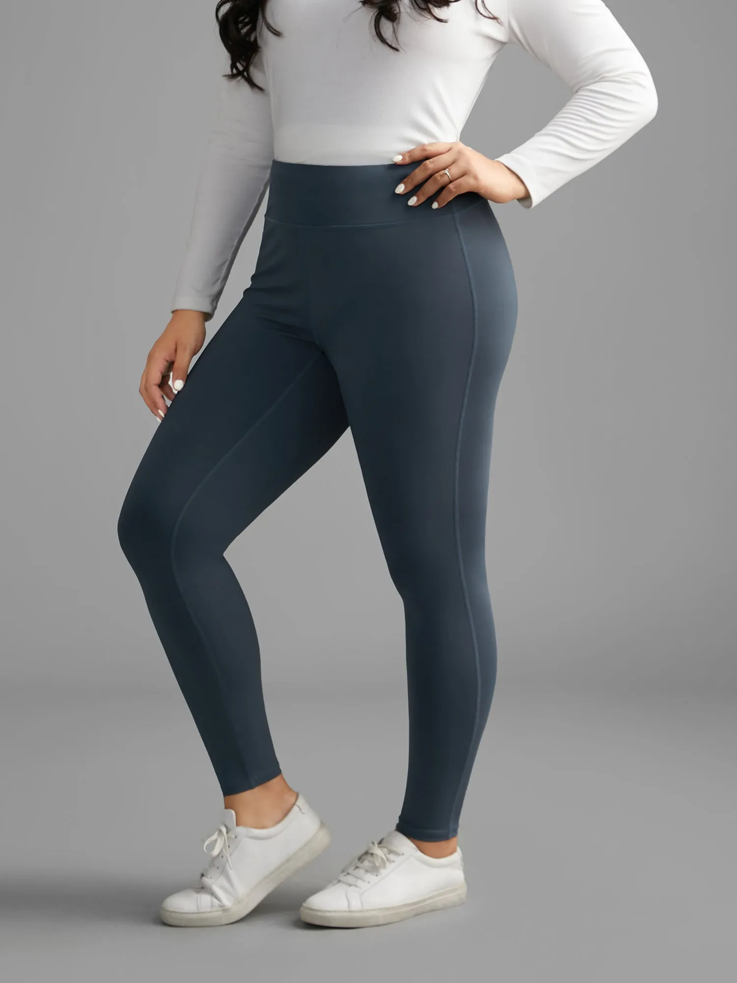 High Stretch Waist Hip-Lifting Leggings sold by Bloomchic product image thumbnail 4