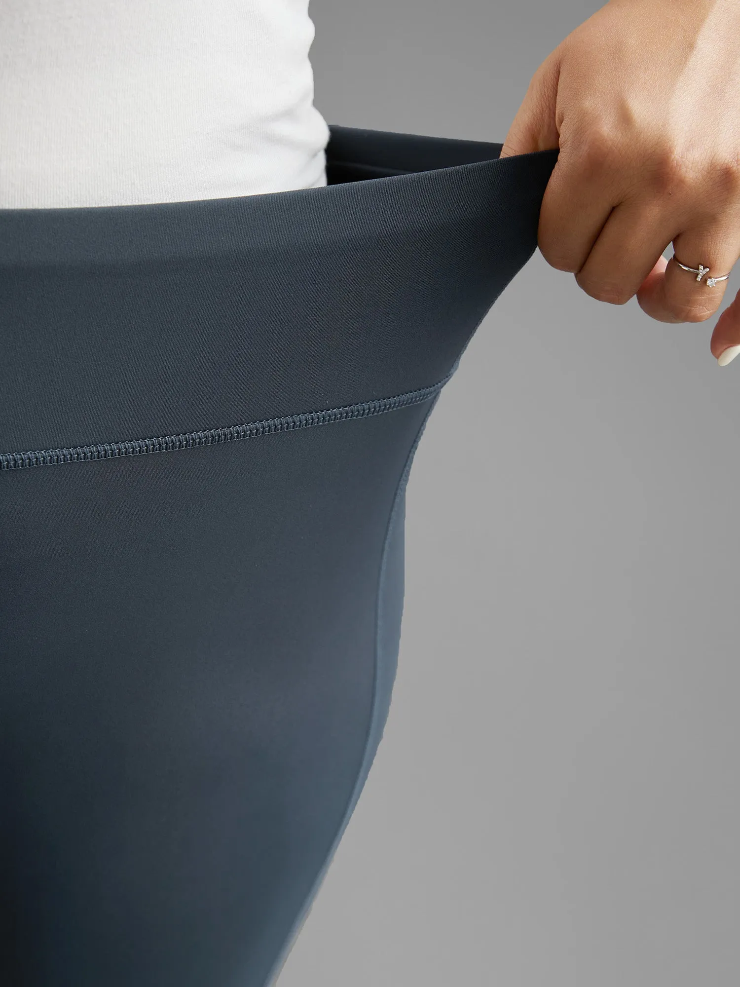 High Stretch Waist Hip-Lifting Leggings sold by Bloomchic product image thumbnail 5