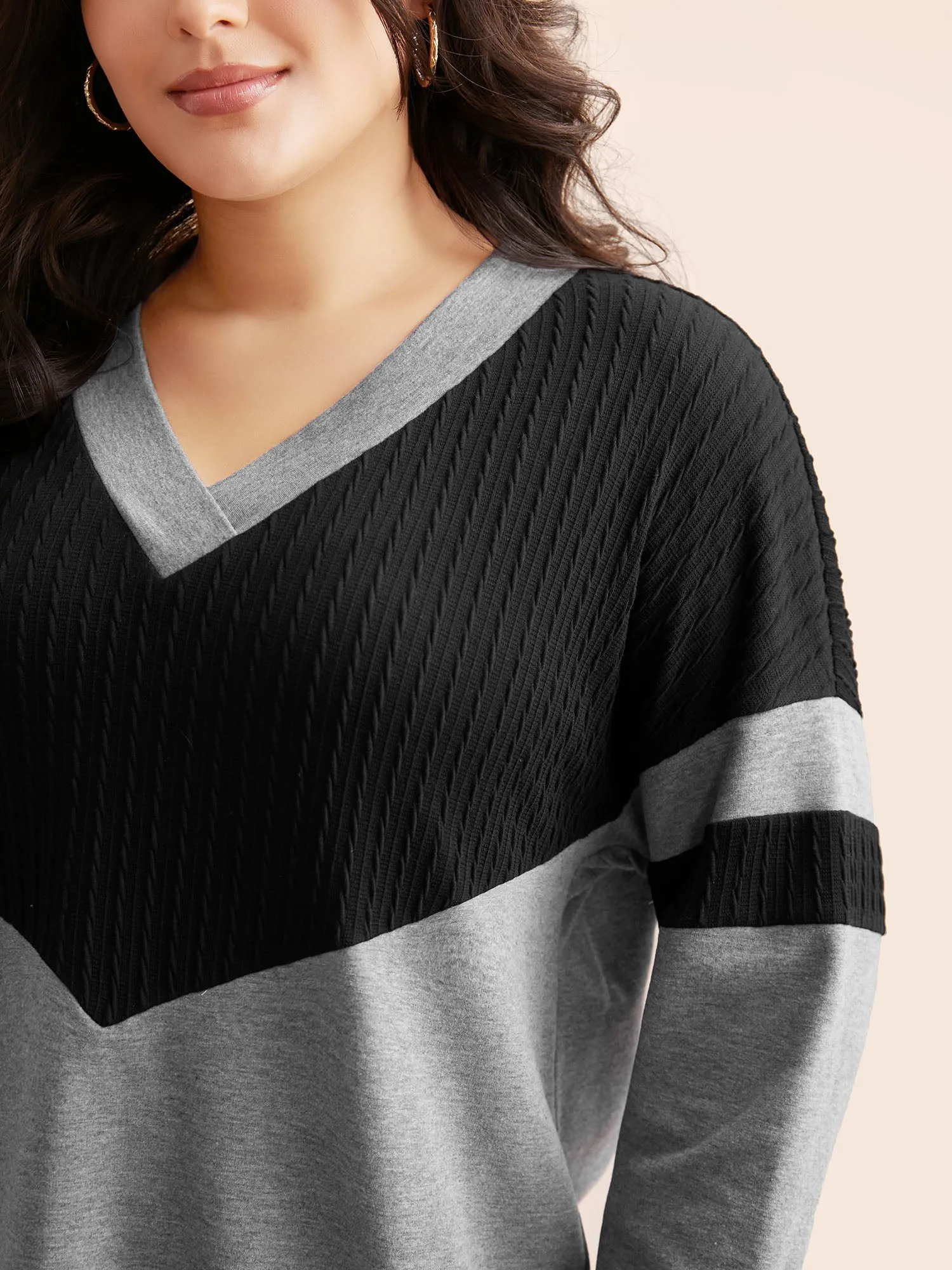 Texture Patchwork Contrast V Neck Sweatshirt sold by Bloomchic product image thumbnail 5