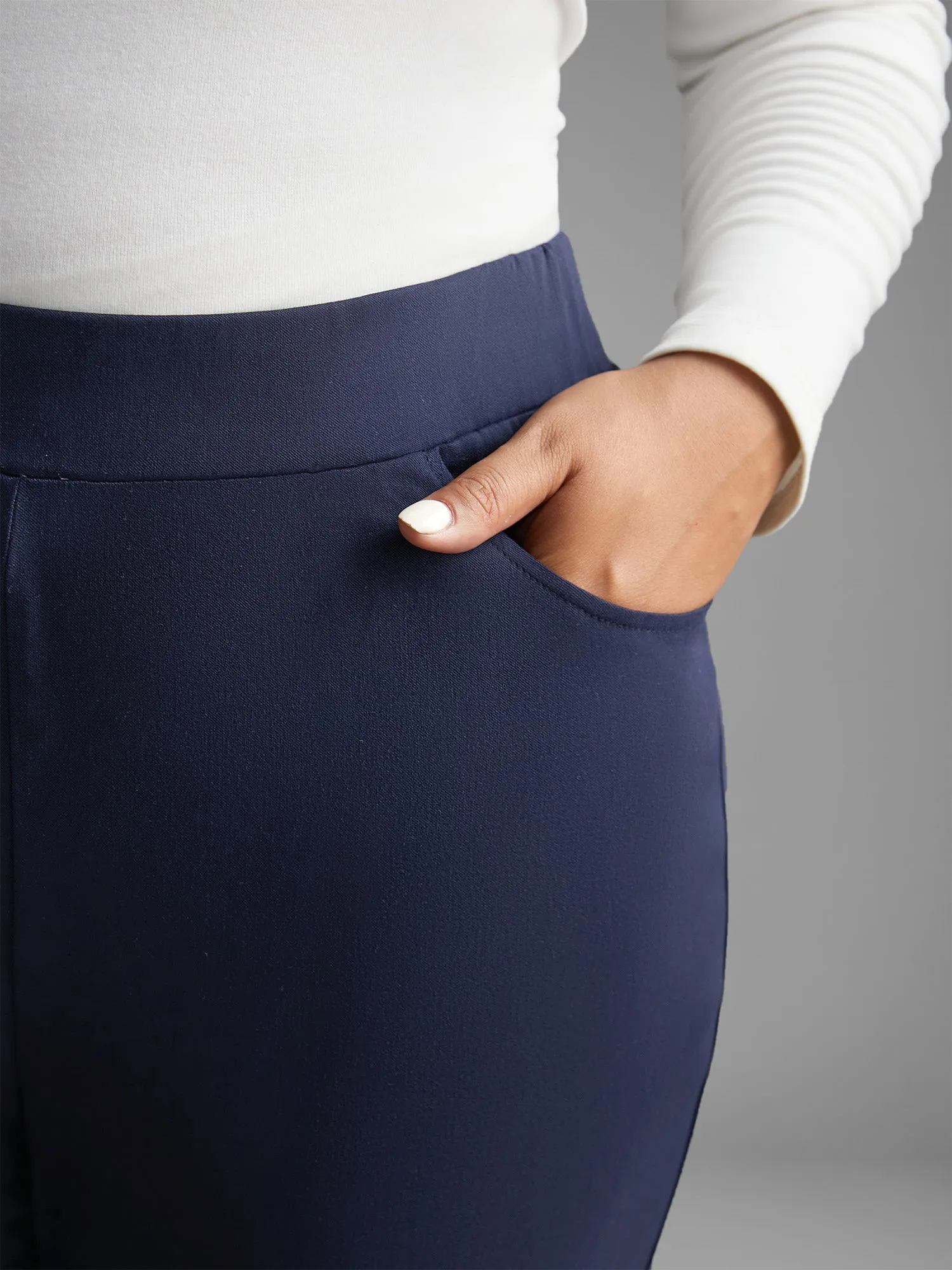 Mid Rise Elastic Waist Skinny Pants sold by Bloomchic product image thumbnail 4