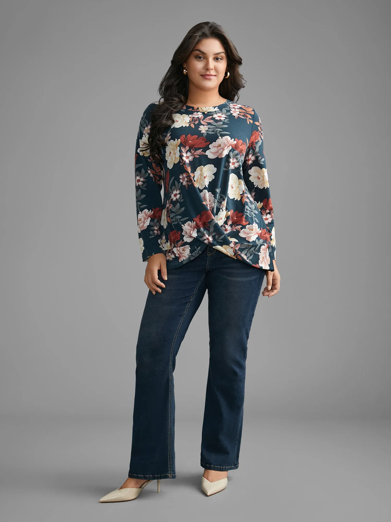 Floral Crew Neck Twist Front T-shirt sold by Bloomchic product image thumbnail 3