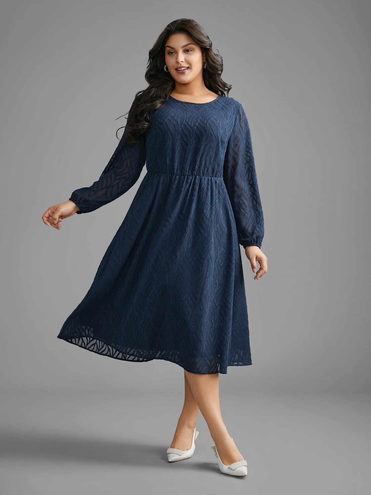 Textured Chiffon Lantern Sleeve Midi Dress sold by Bloomchic product image thumbnail 3