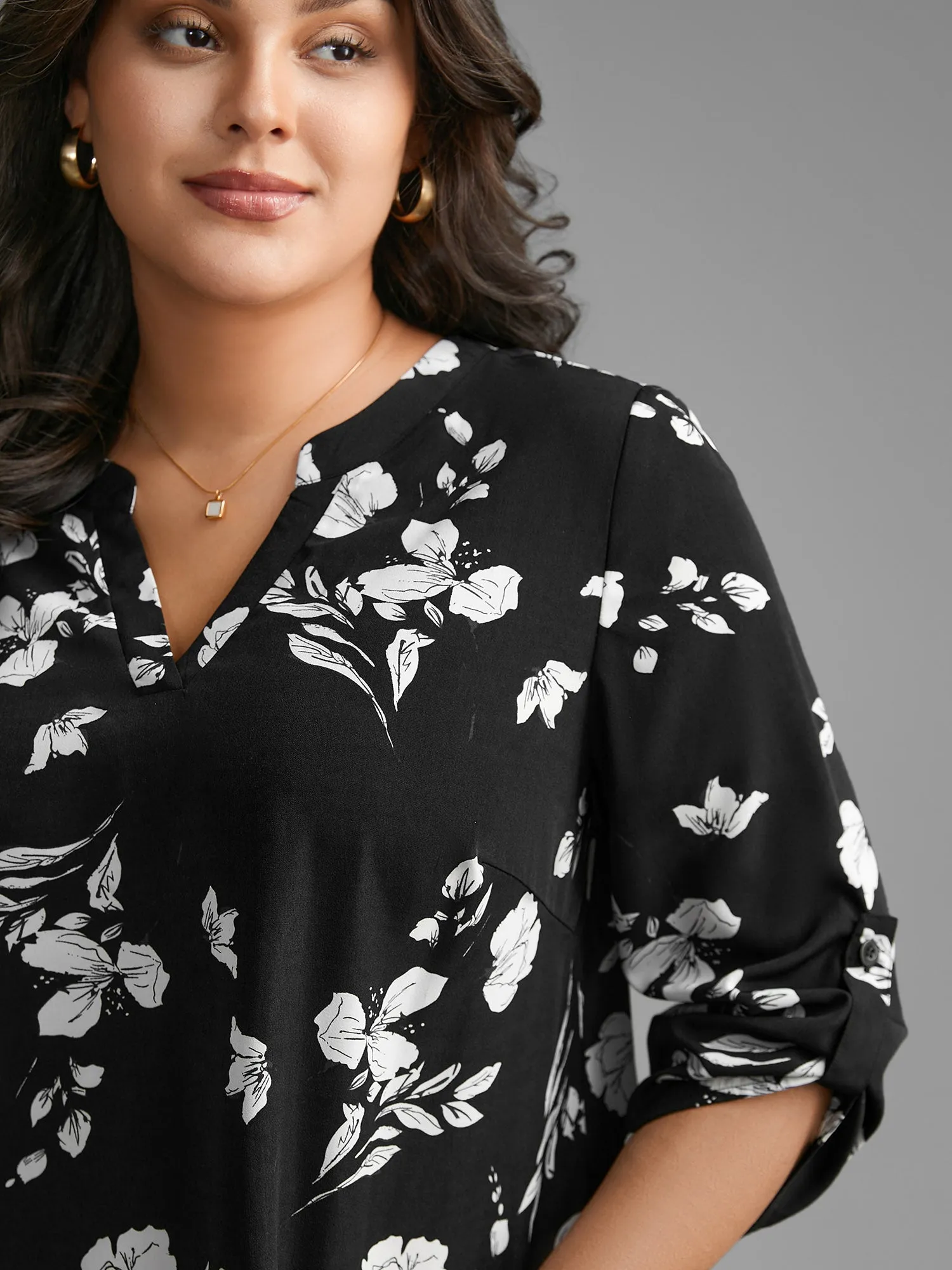 Silhouette Floral Print Tab Sleeve Slit Hem Blouse sold by Bloomchic product image thumbnail 3