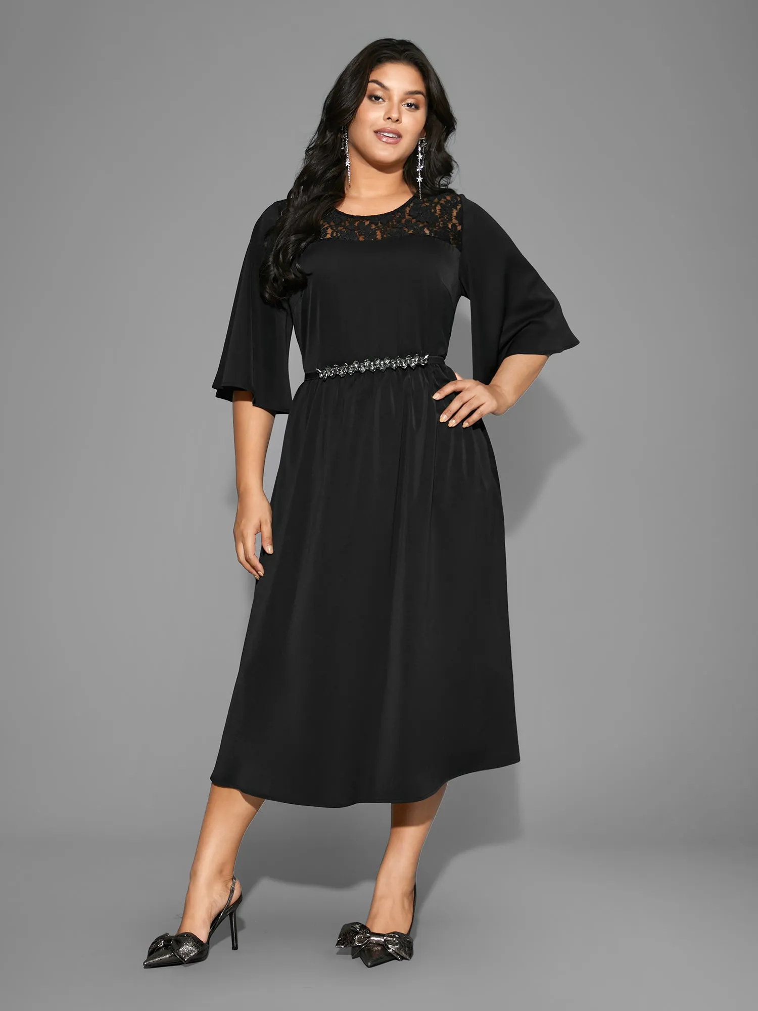 Lace Panel Elastic Waist Ruffle Sleeve Dress sold by Bloomchic