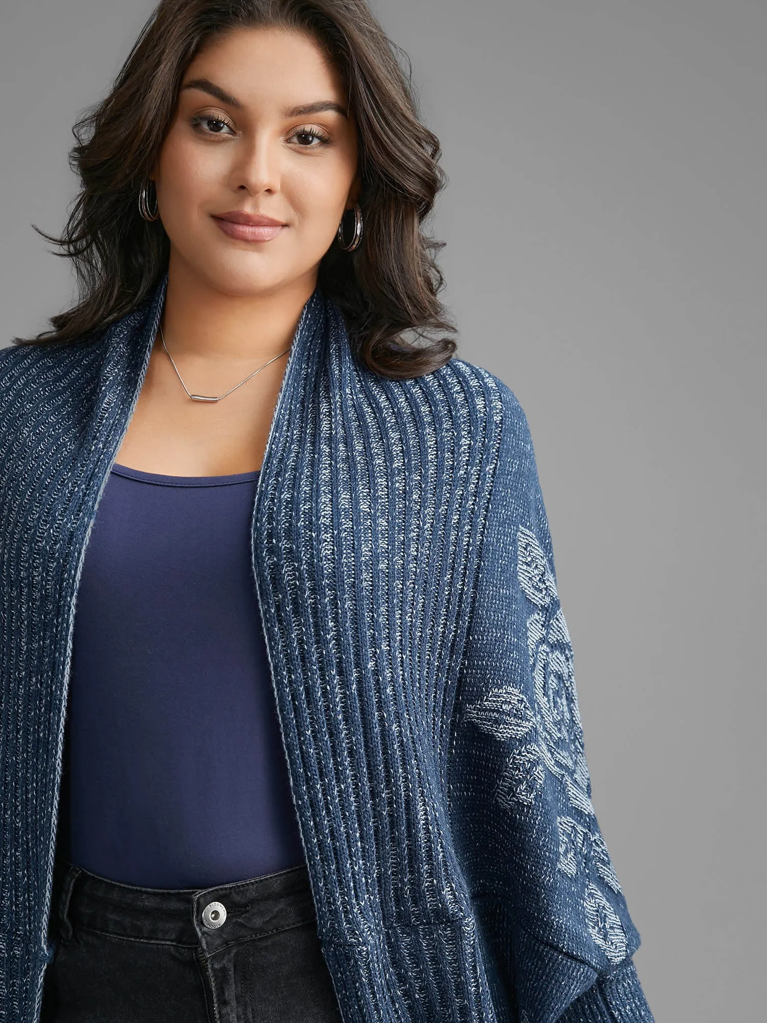 Floral Jacquard Batwing Sleeve Arc Hem Cardigan sold by Bloomchic product image thumbnail 4