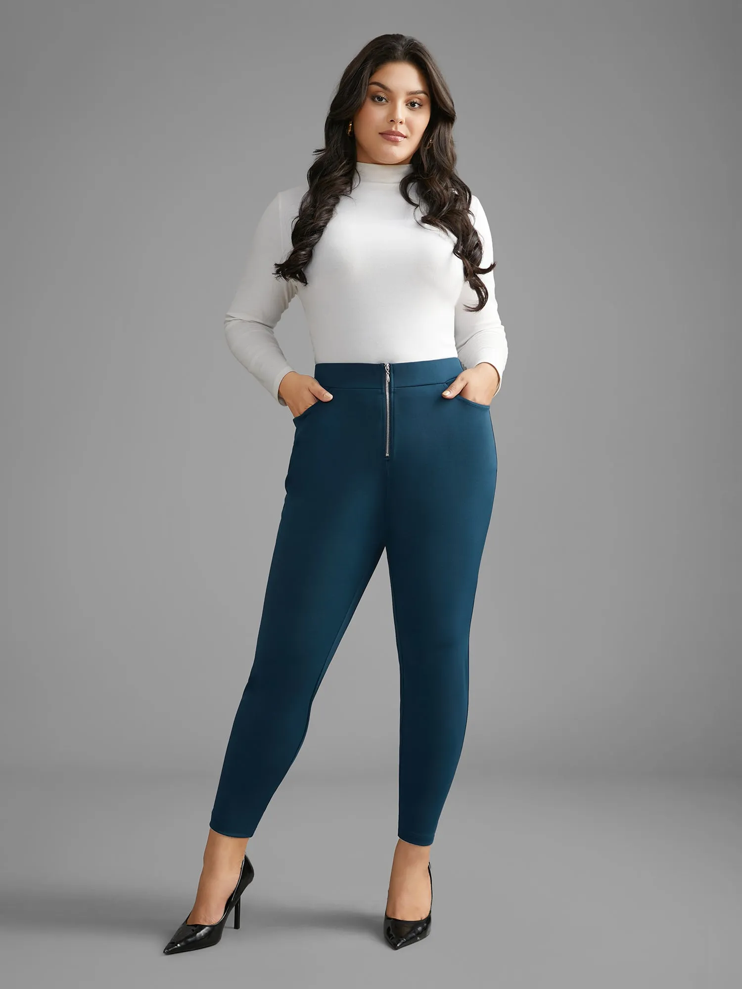 Mid Rise Zipper Detail Skinny Pants sold by Bloomchic product image thumbnail 3