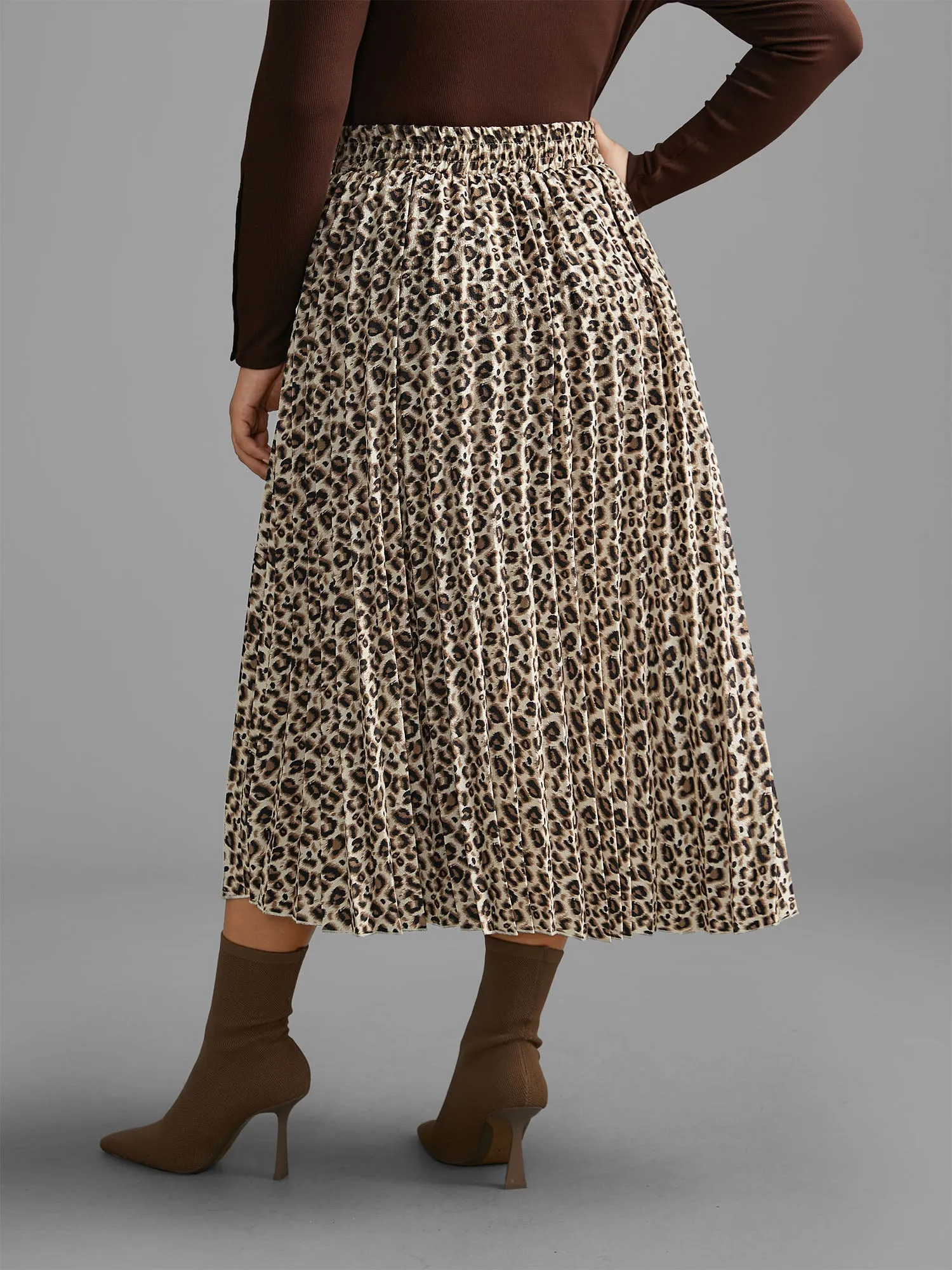 Leopard Print Pleated Elastic Waist Skirt sold by Bloomchic product image thumbnail 3