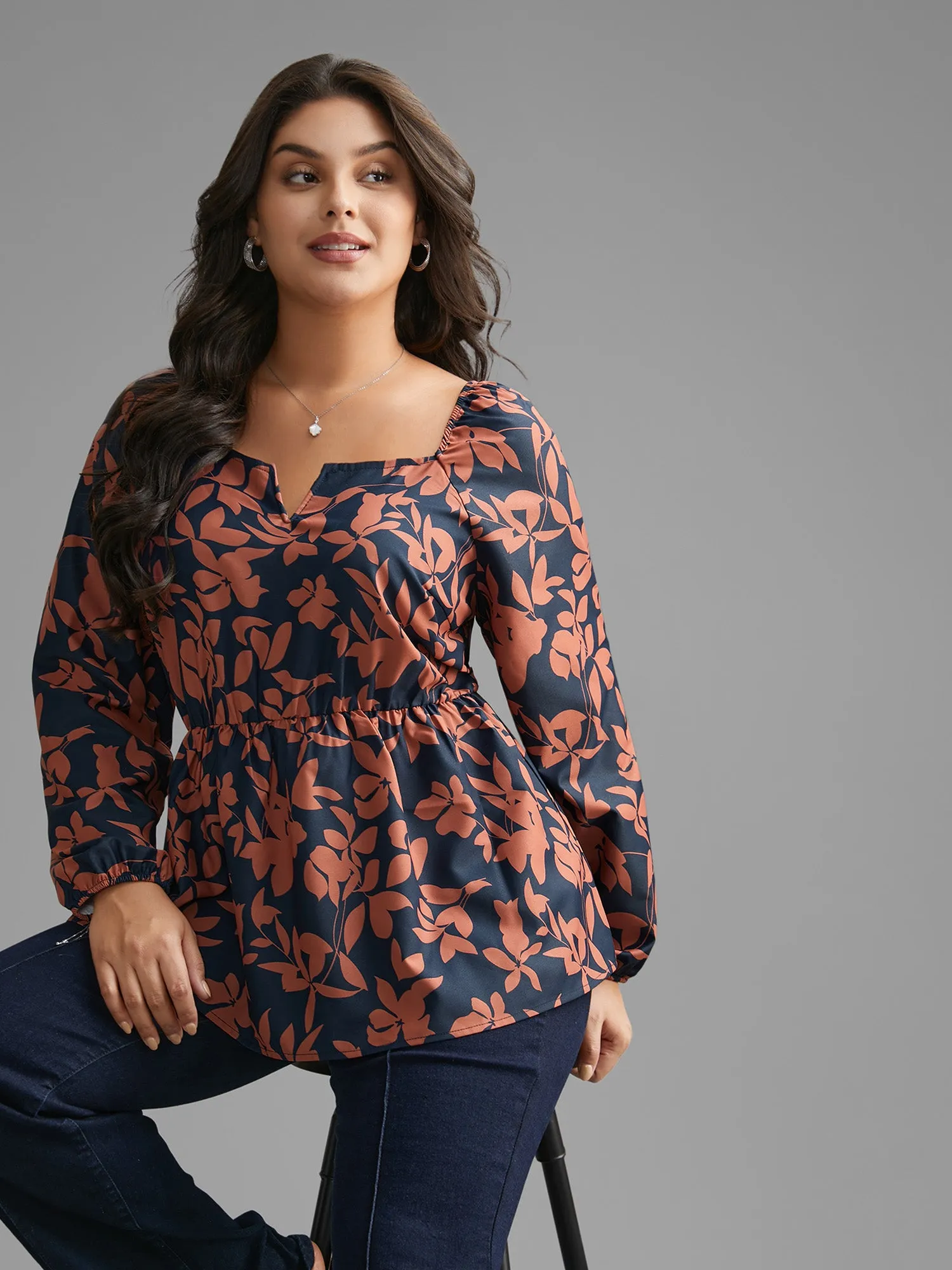 Notched Silhouette Floral Print Lantern Sleeve Blouse sold by Bloomchic