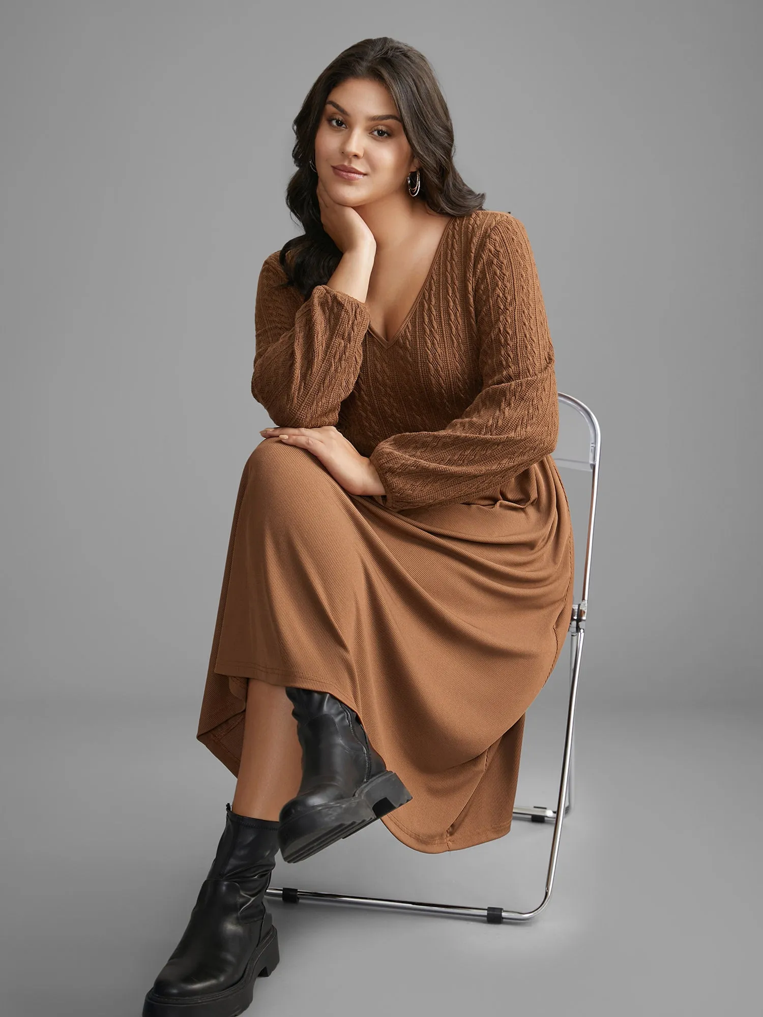 V Neck Textured Patchwork Knit Dress sold by Bloomchic product image thumbnail 4