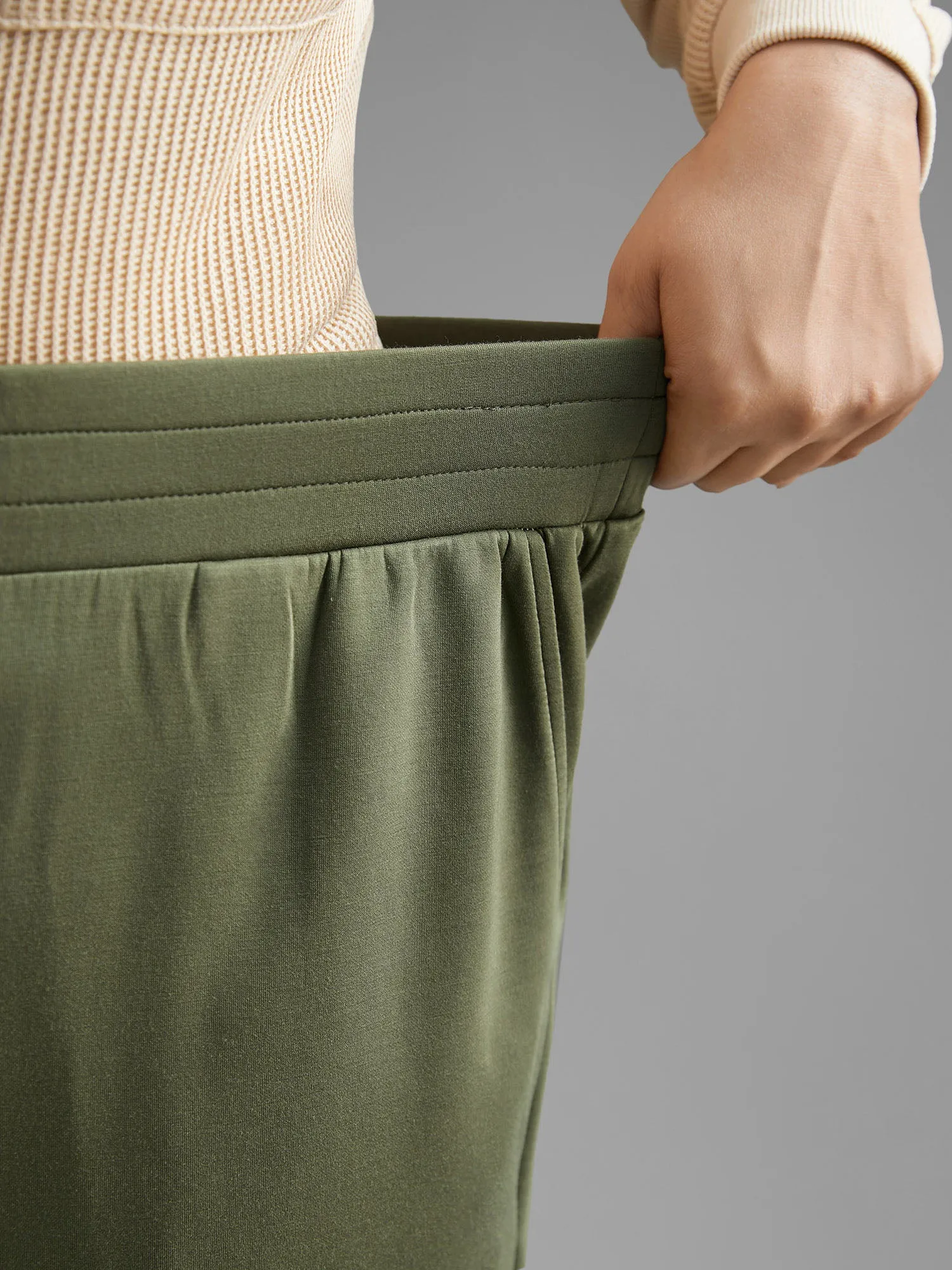 Solid Elastic Waist Mid Rise Pants sold by Bloomchic product image thumbnail 4