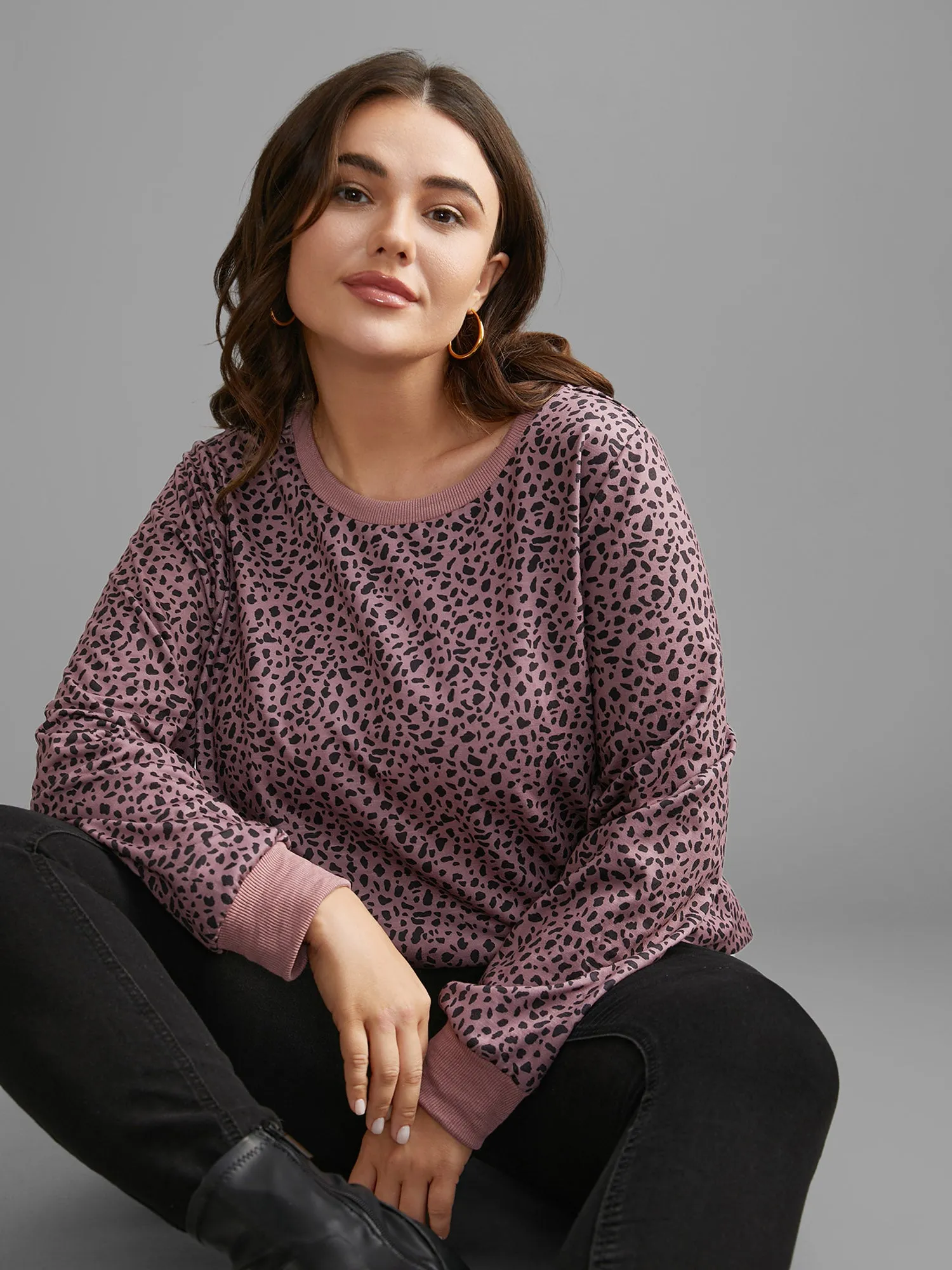 Leopard Print Crew Neck Stretchy Sweatshirt sold by Bloomchic