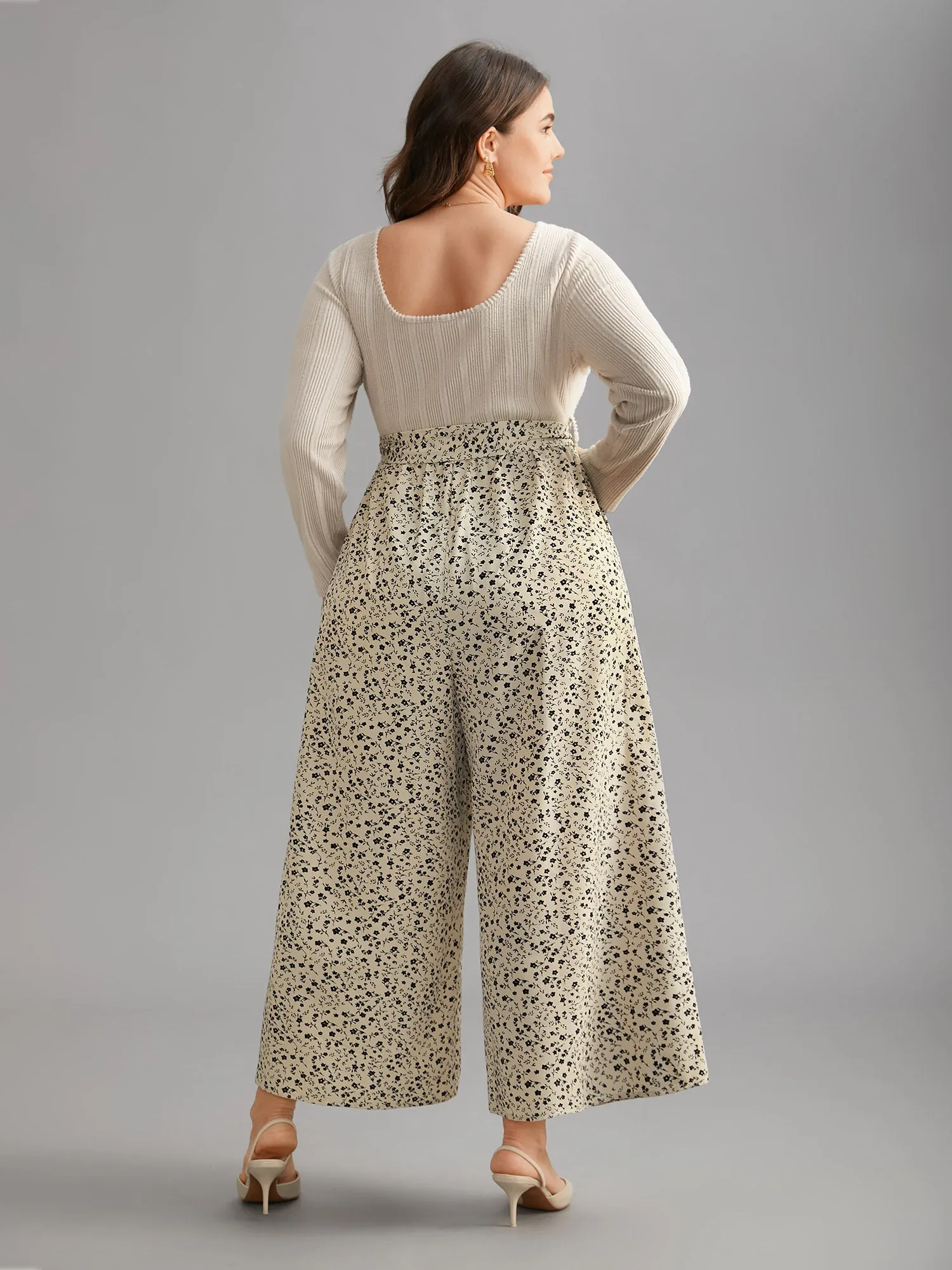 Textured Square Neck Belted Floral Jumpsuit sold by Bloomchic product image thumbnail 4