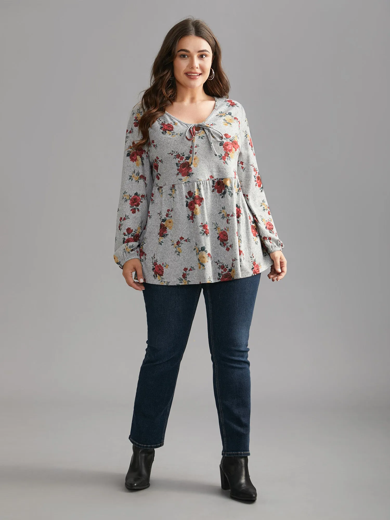 Floral Print Tie Knot T-shirt sold by Bloomchic product image thumbnail 5