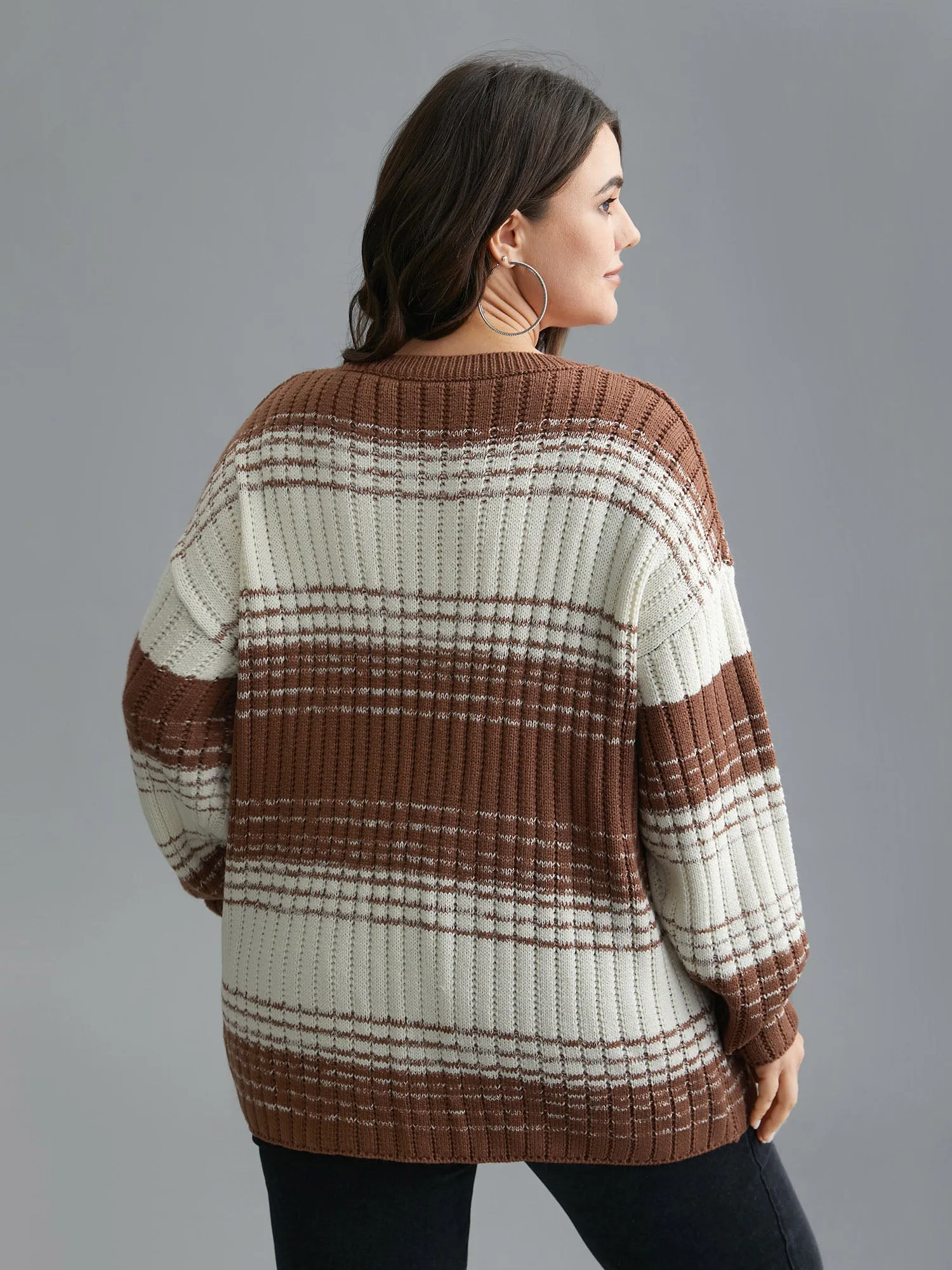 Contrast Textured Crew Neck Pullover sold by Bloomchic product image thumbnail 2