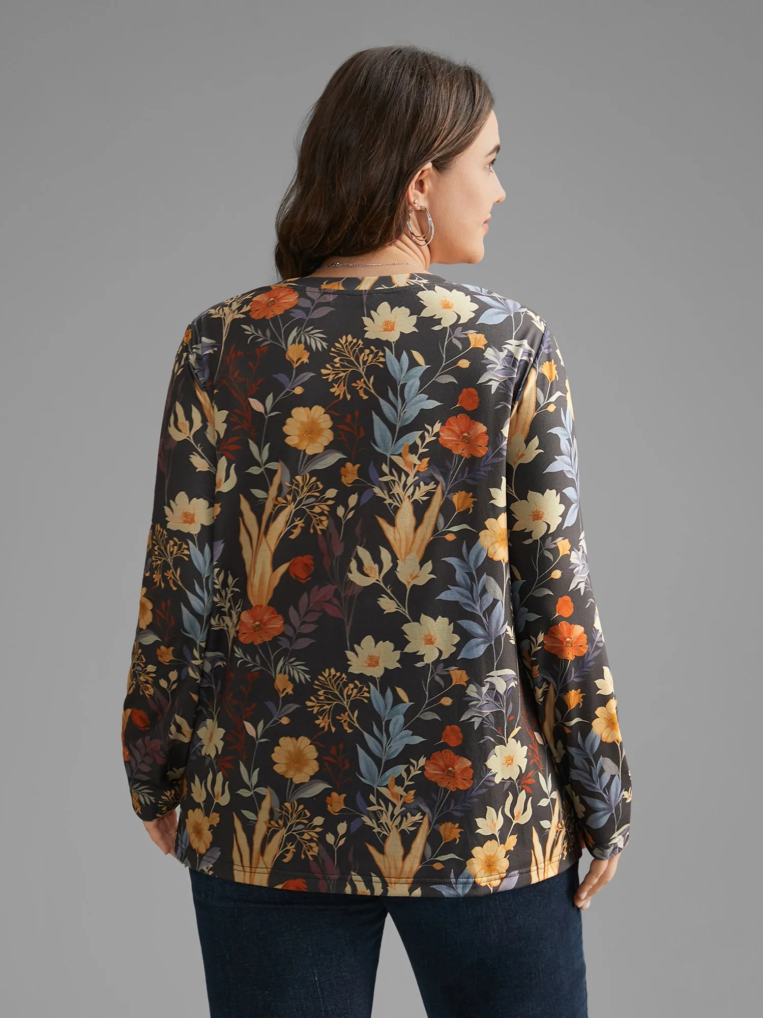 Floral Print Round Neck T-shirt sold by Bloomchic product image thumbnail 4