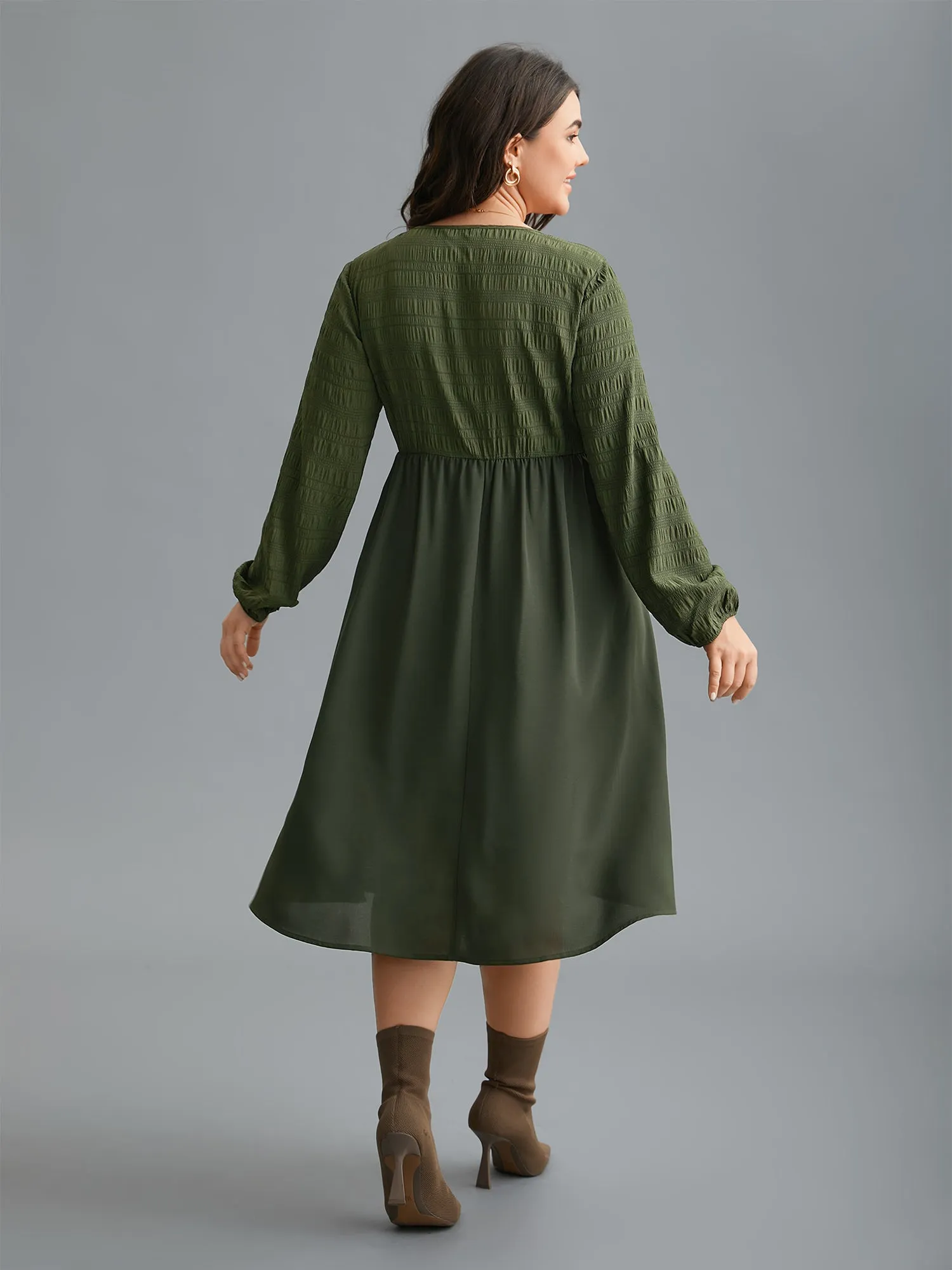 V-Neck Splicing Textured Knit Dress sold by Bloomchic product image thumbnail 4
