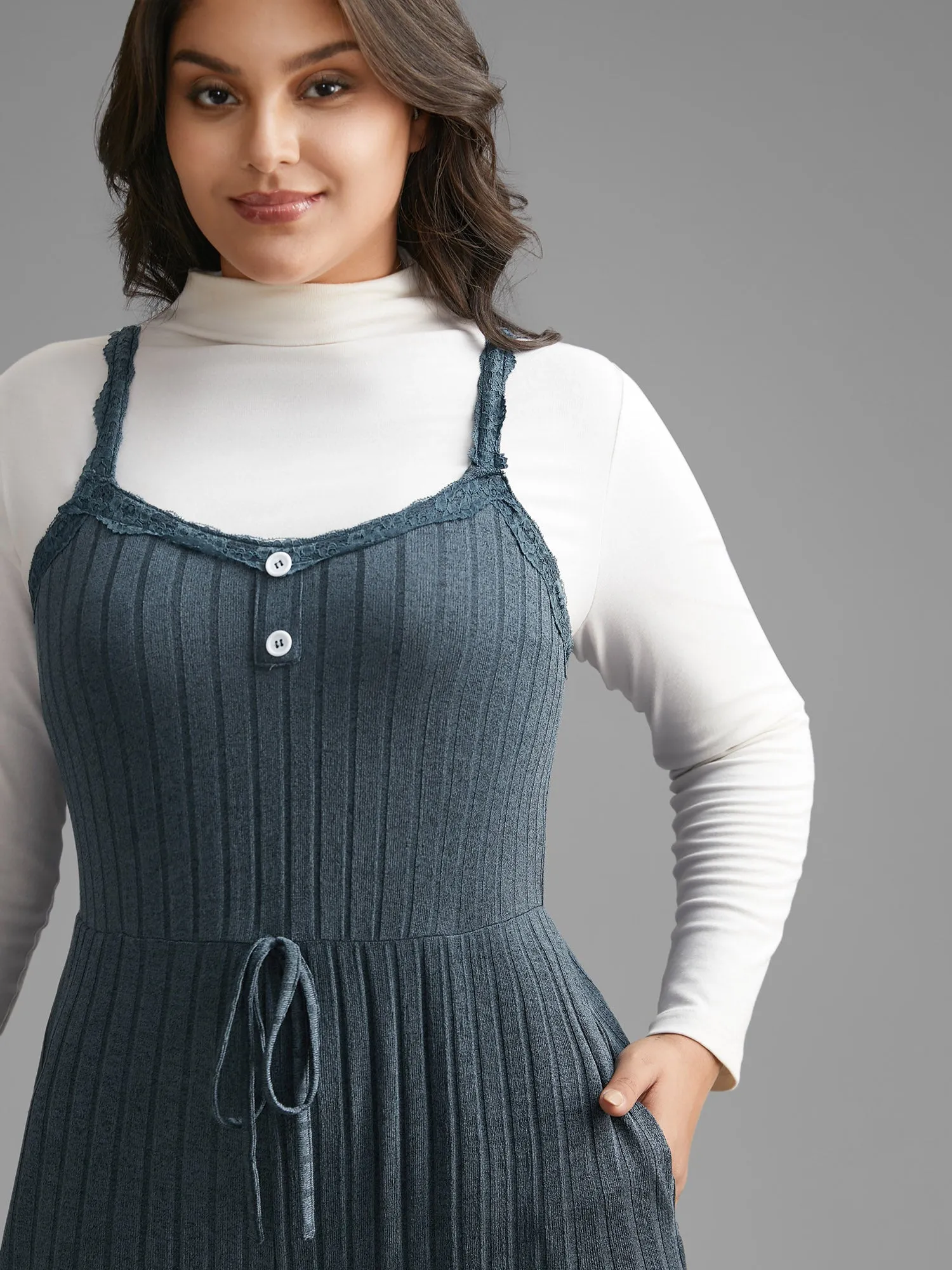 Plain Lace Patchwork Tie Knot Lounge Jumpsuit sold by Bloomchic product image thumbnail 2