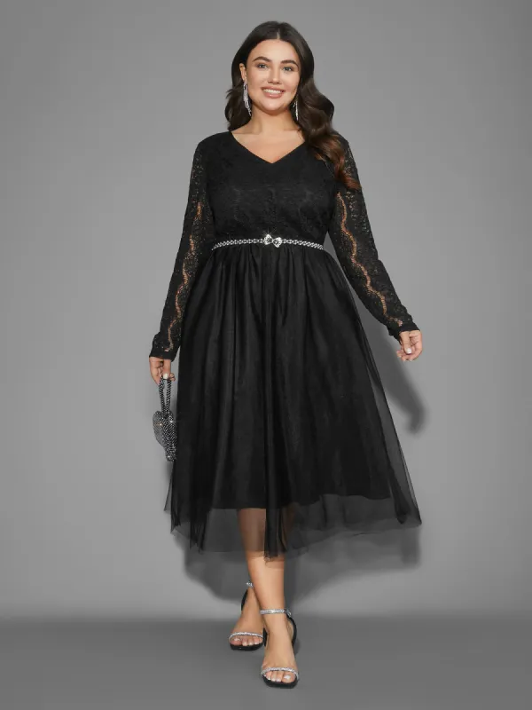 V Neck Crochet Lace Mesh Dress sold by Bloomchic