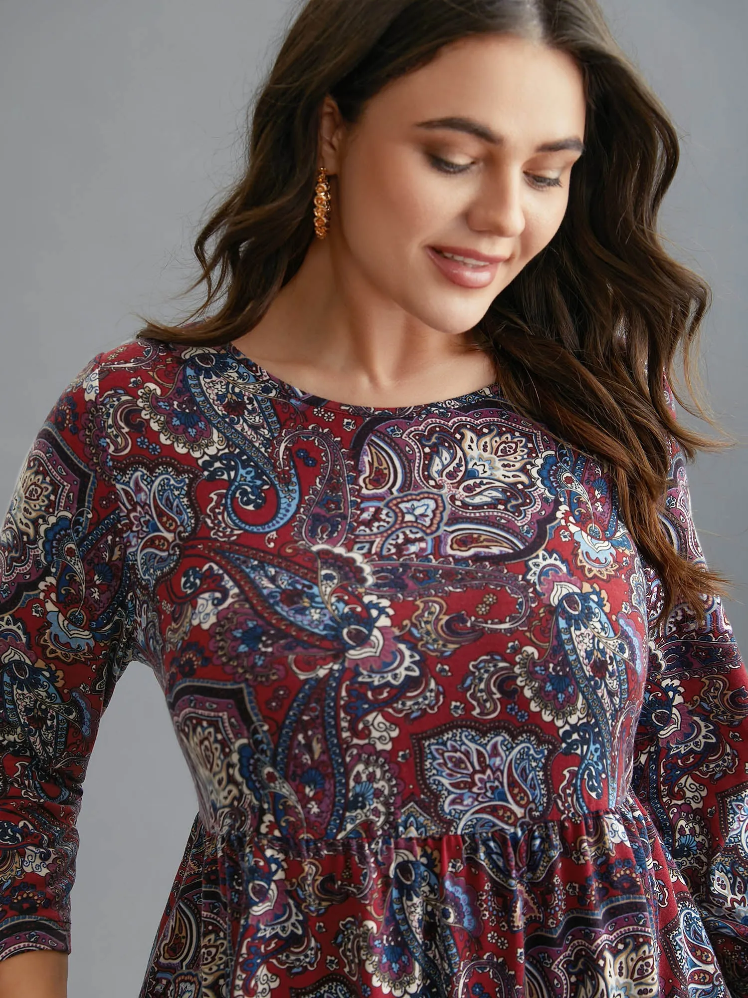 Perris Pattern Round Neck Waist-Cinching Knit Top sold by Bloomchic product image thumbnail 2